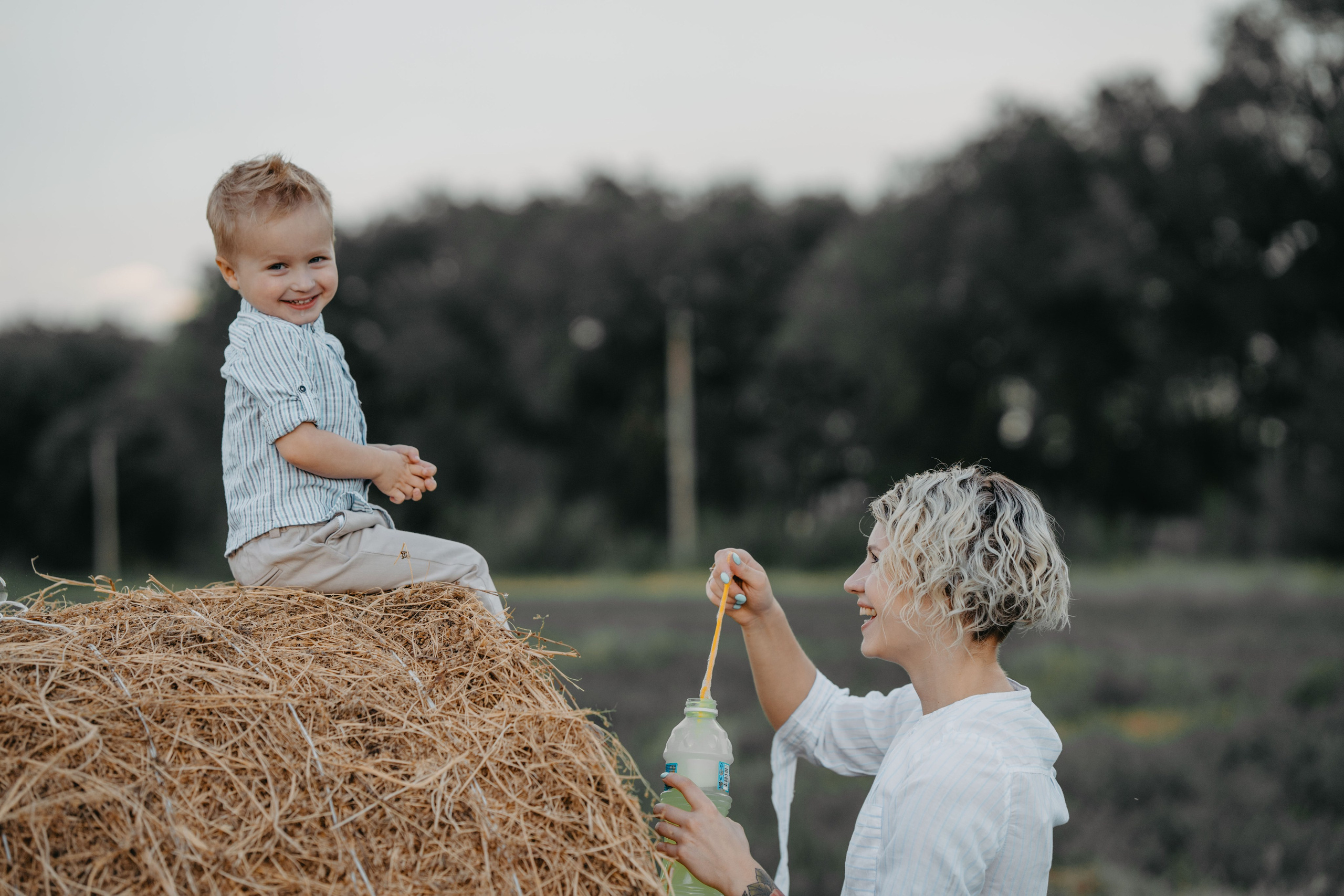 Дарья и Марк на закате. Семейный фотограф, женский фототерапевт