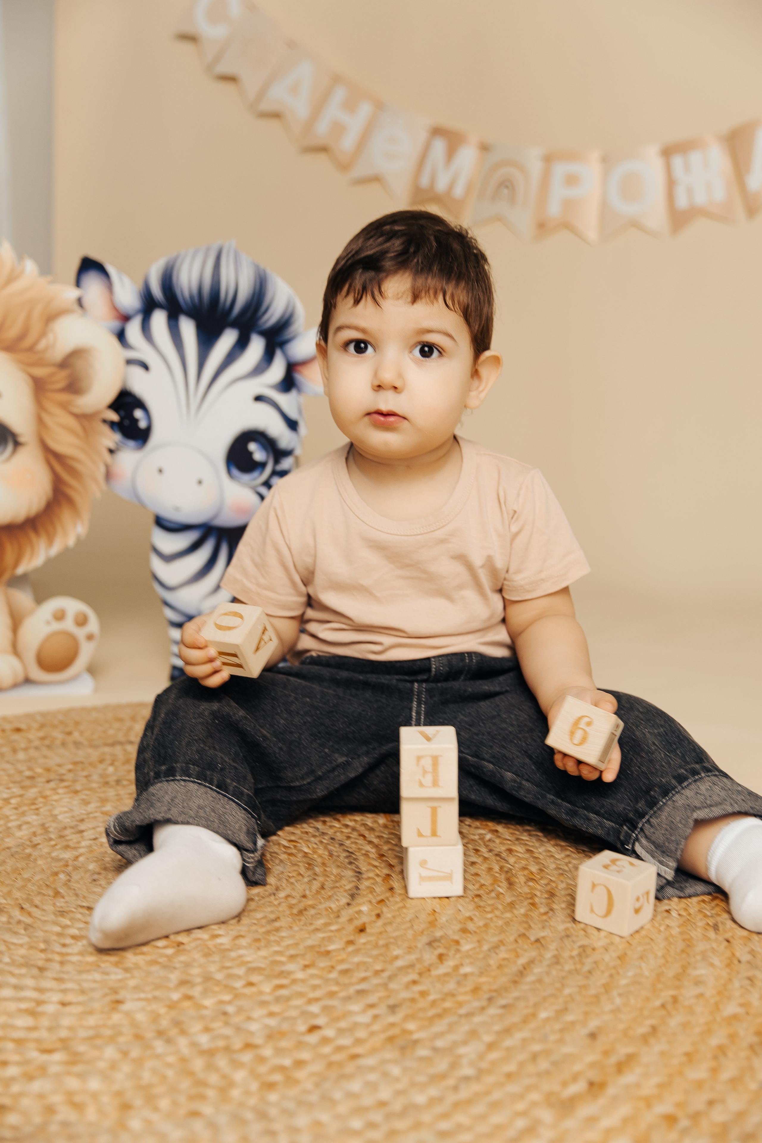 Детское день рождение в фотостудии. Свадебный фотограф Кропоткин Краснодар