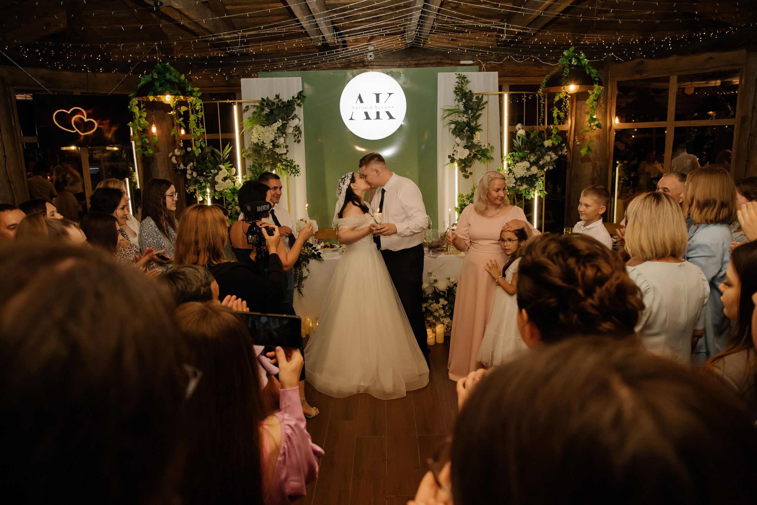 Море из счастливых слёз. Свадебный фотограф Челябинск Полина Чеботарь