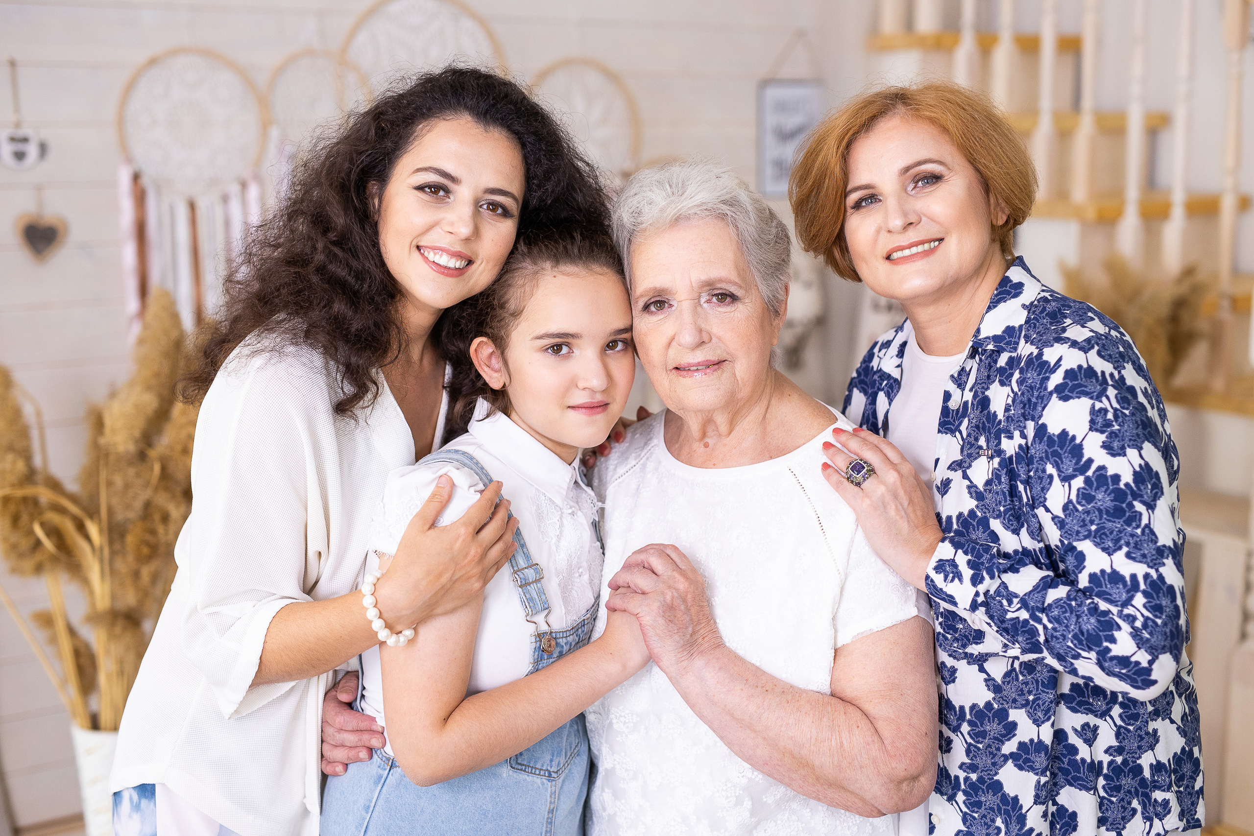 Семейная фотосессия в студии. Свадебный и семейный фотограф в Алматы Алексей Балышев