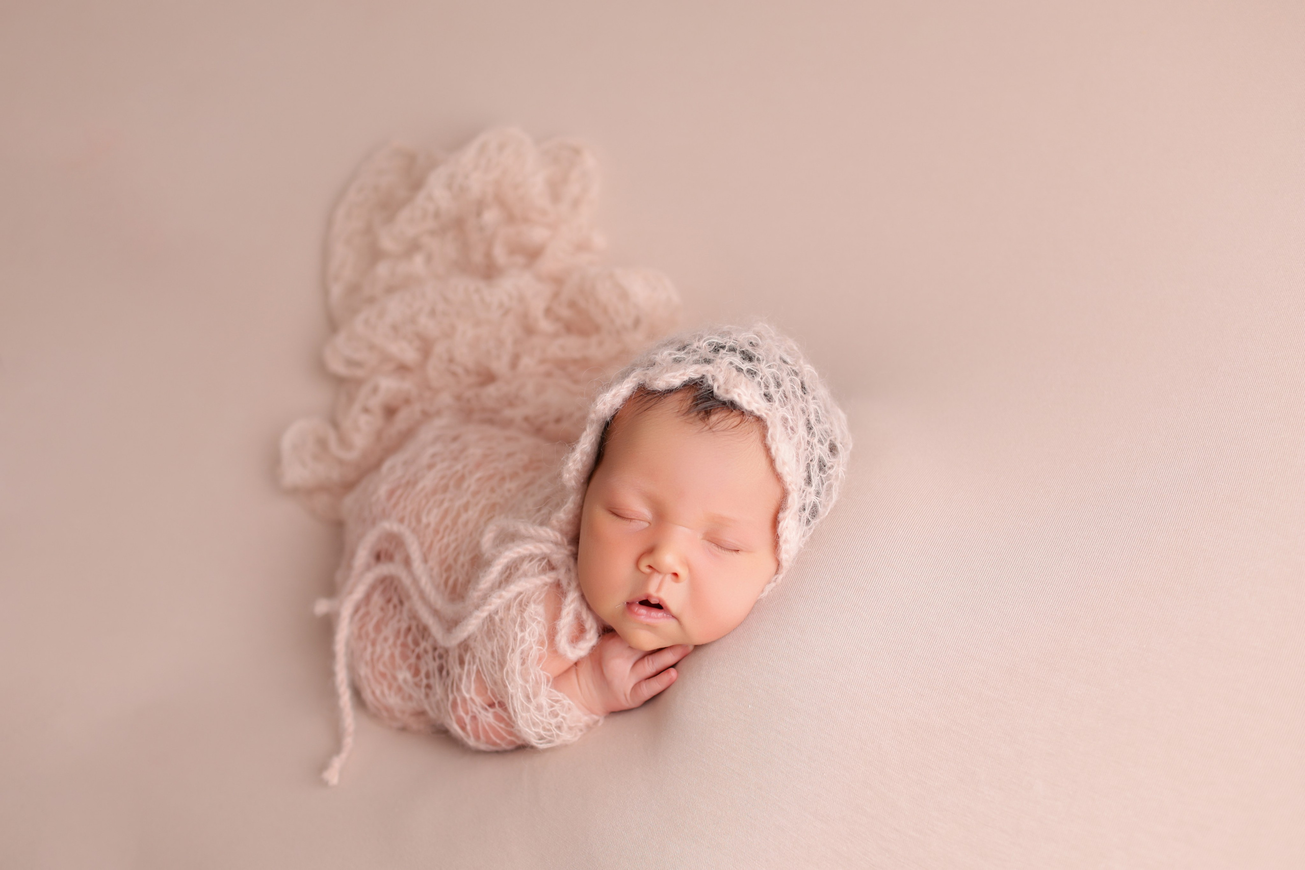 Услуги. Нина Зеленева фотограф новорожденных