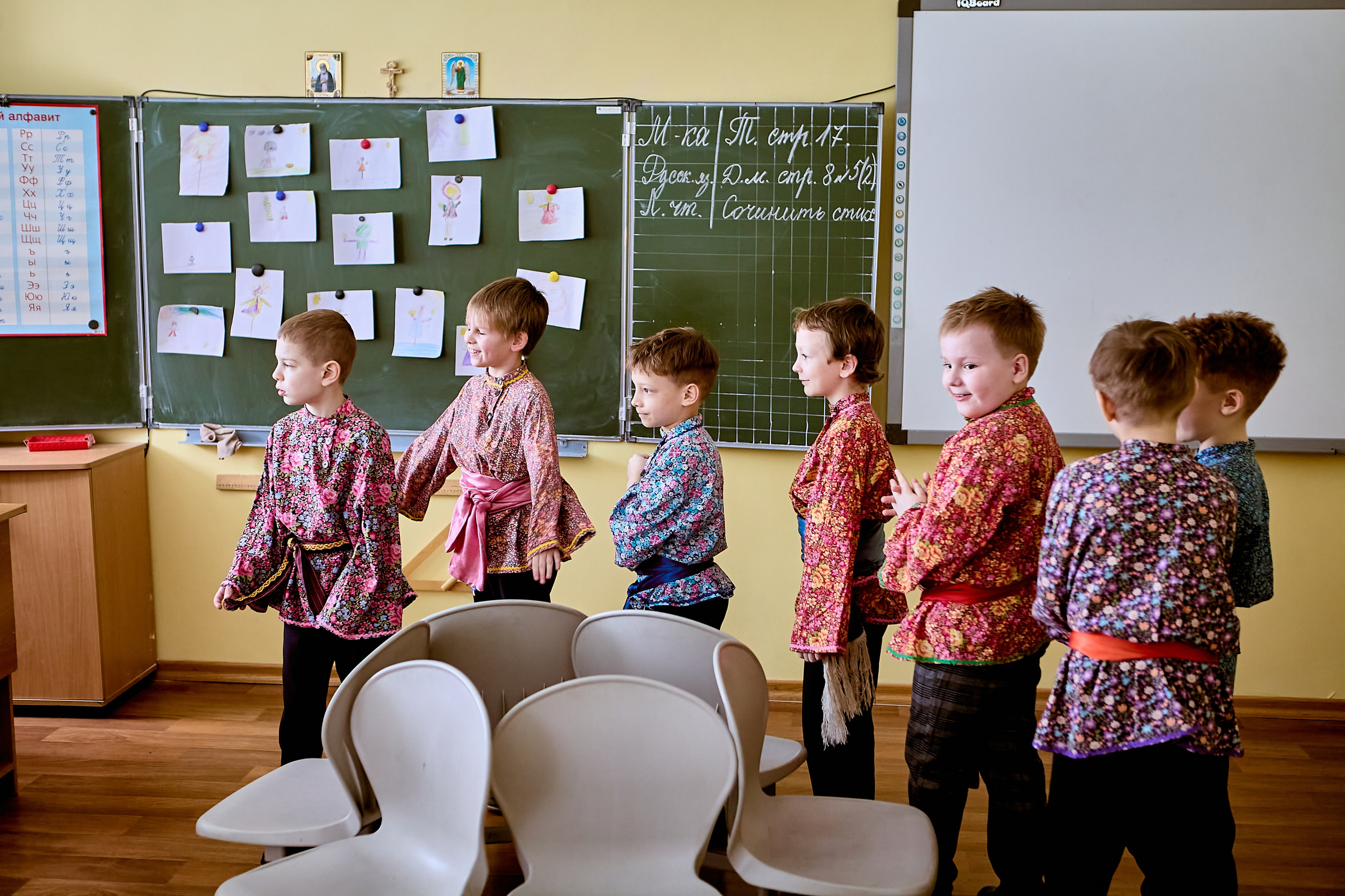 ШИРОКАЯ МАСЛЕНИЦА фотографии с праздника 1 А класса