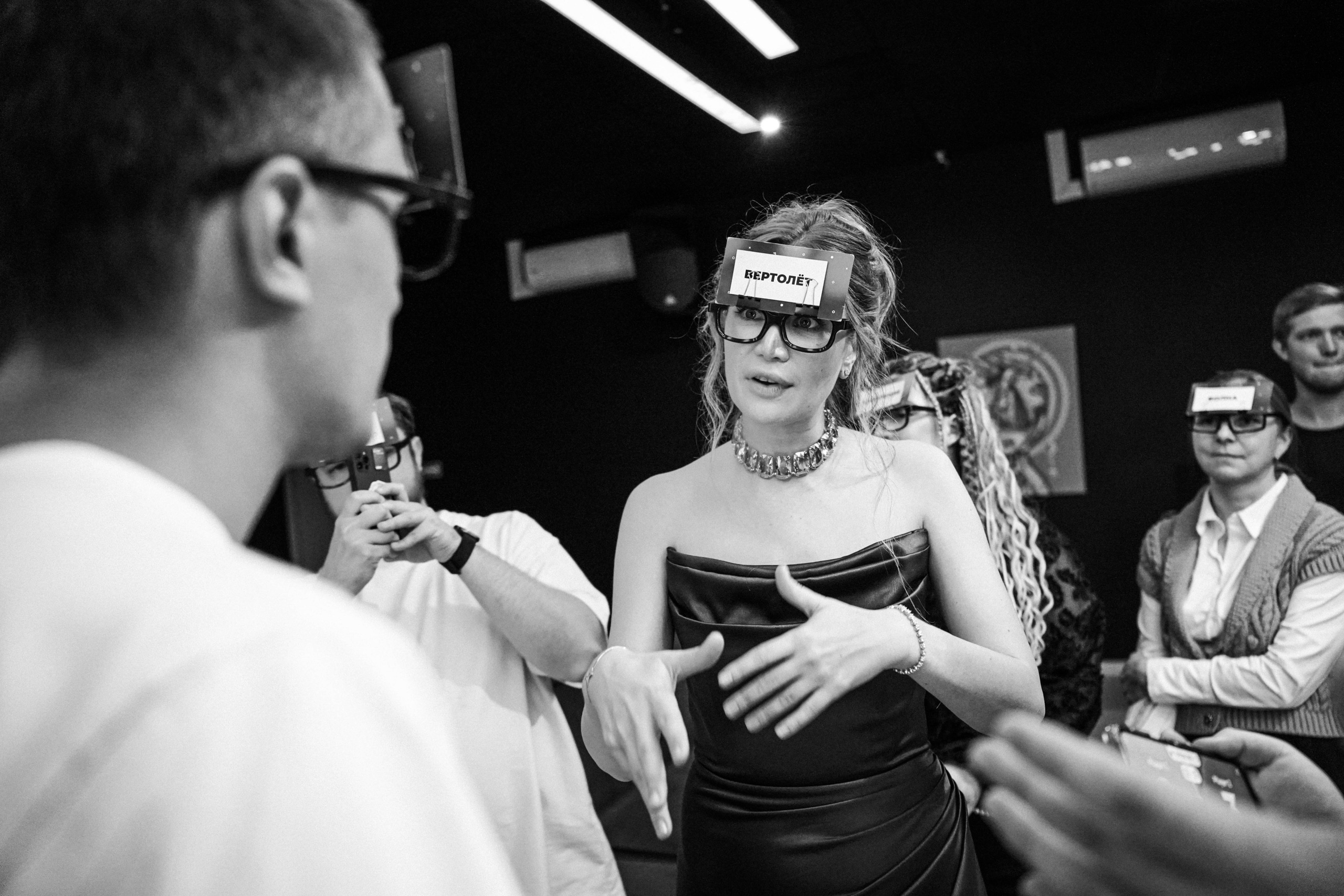 ДВА ДИВАНА ШОУ (ВЗРОСЛОЕ). Главная