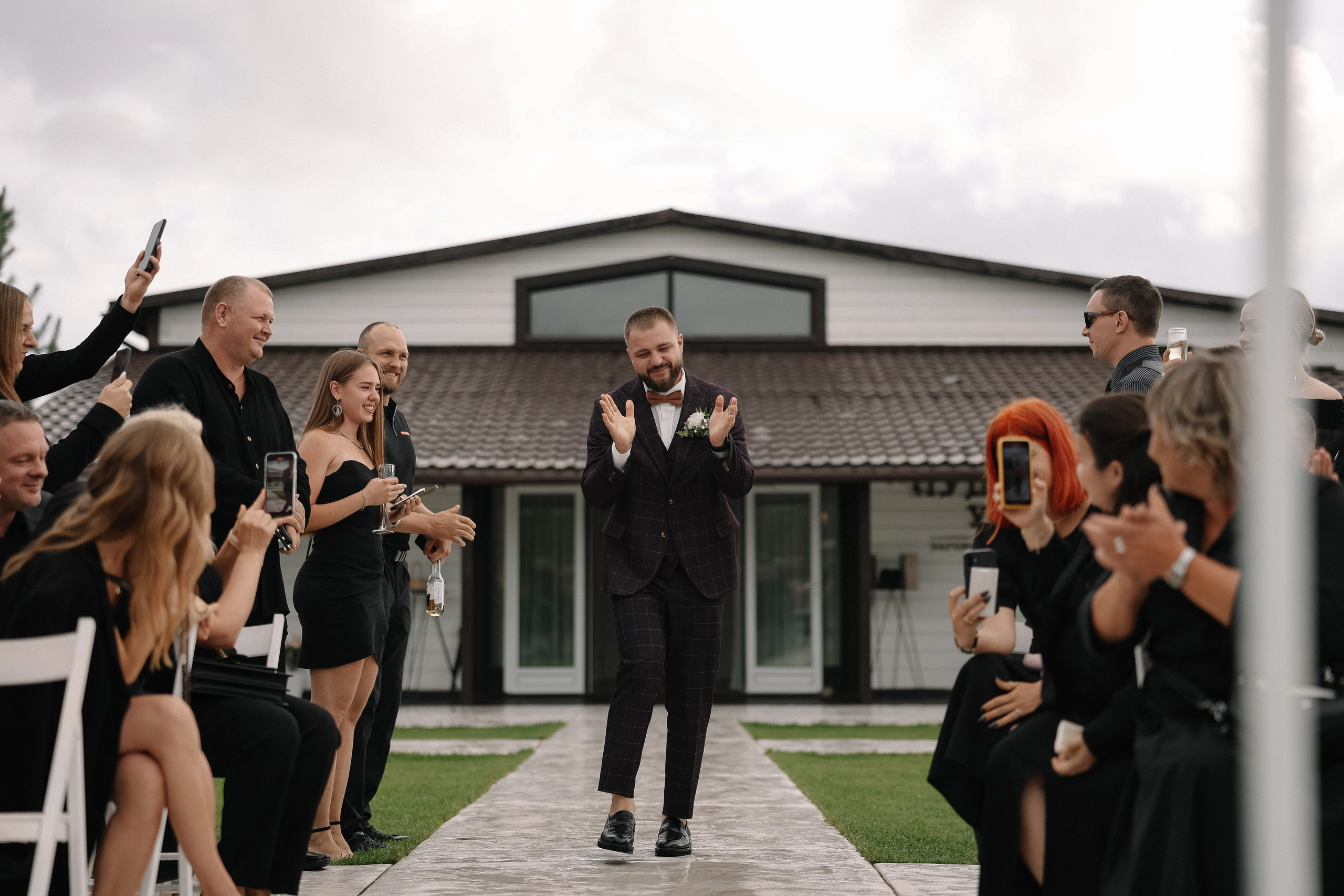 Игристая бусинка. Свадебный и семейный Фотограф Денис Кошель