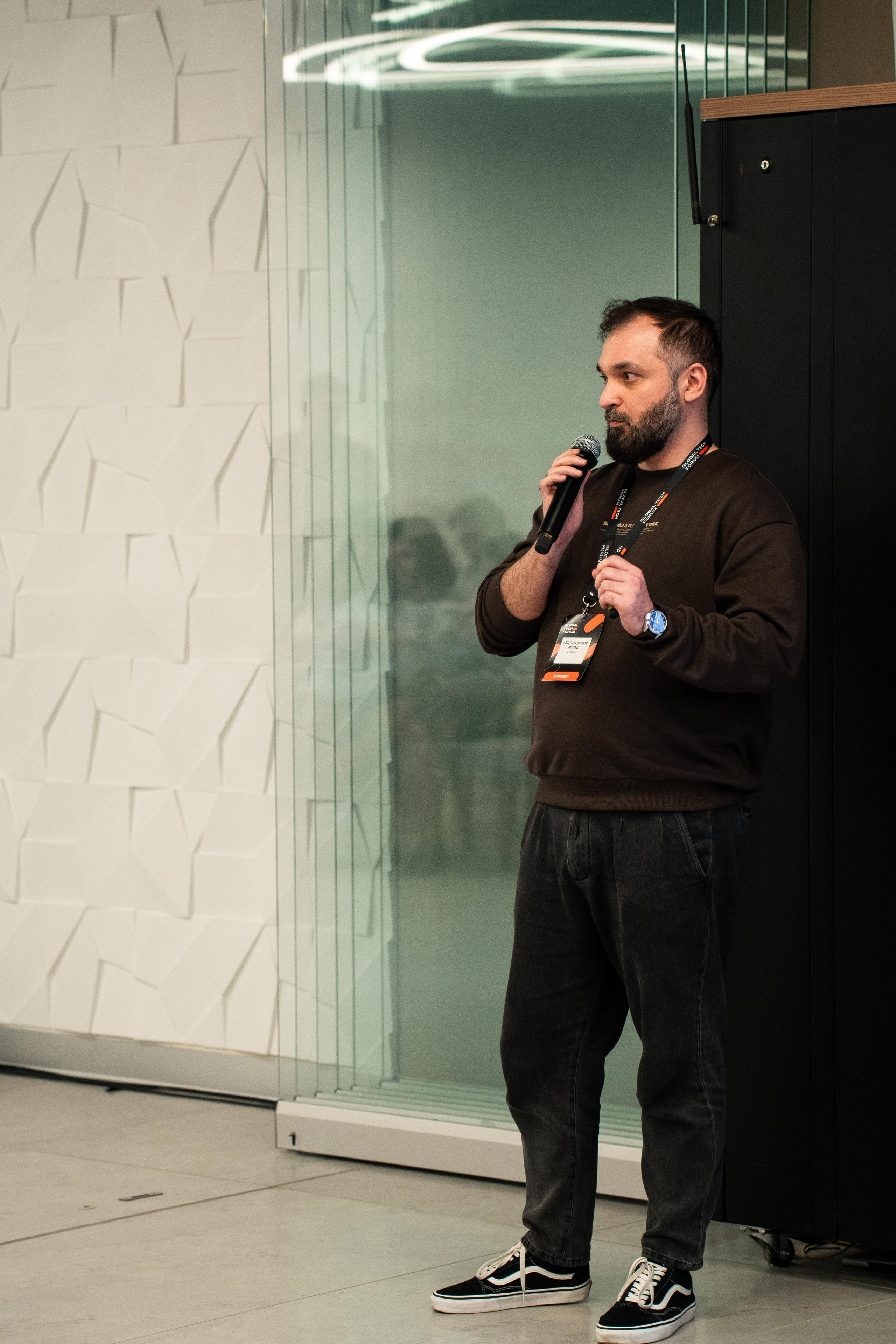 Global Tech Forum 27.03.2026. Коммерческий и художественный фотограф и видеограф в Москве Арсений Тургенев