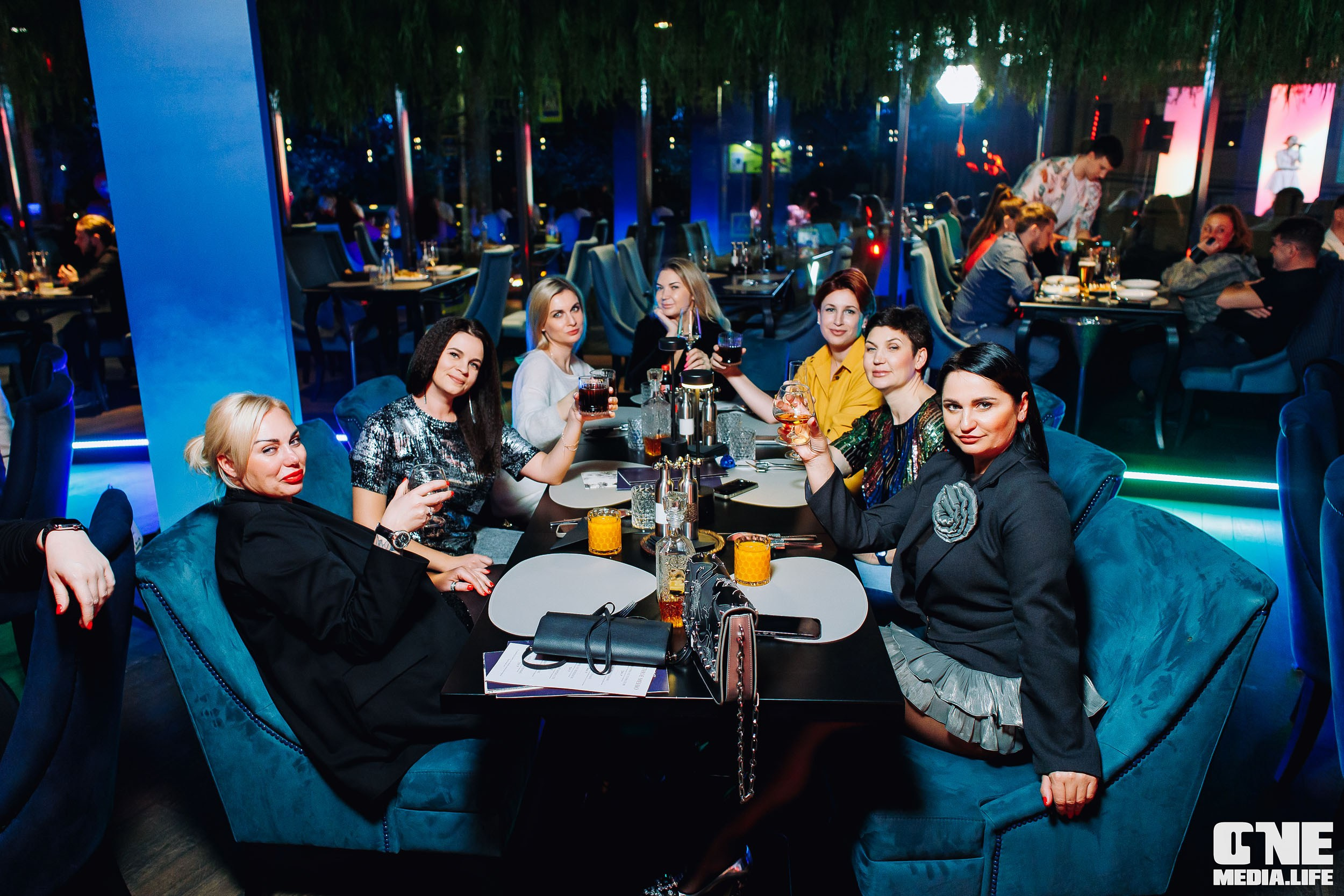 Кино вечеринка в ресторане Океан. One Media Life: фоторепортажи, фотоотчеты с мероприятий и заведений