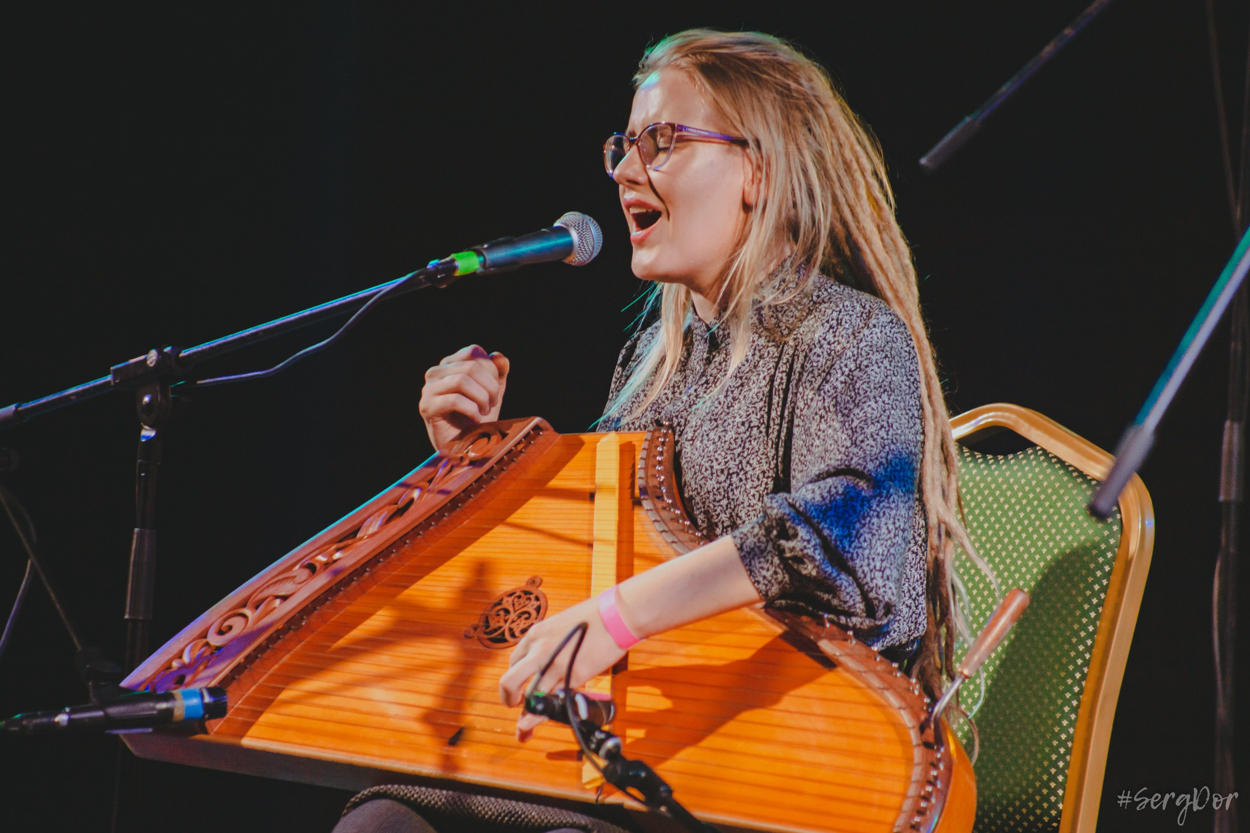 SPBeat, фестиваль, музыка, концерт, шоукейс, репортаж, выступления, 17.11.2023, SergDor, AllFest.ru, 17 ноября 2023 года, #SergDor, Ольга Глазова, гусли