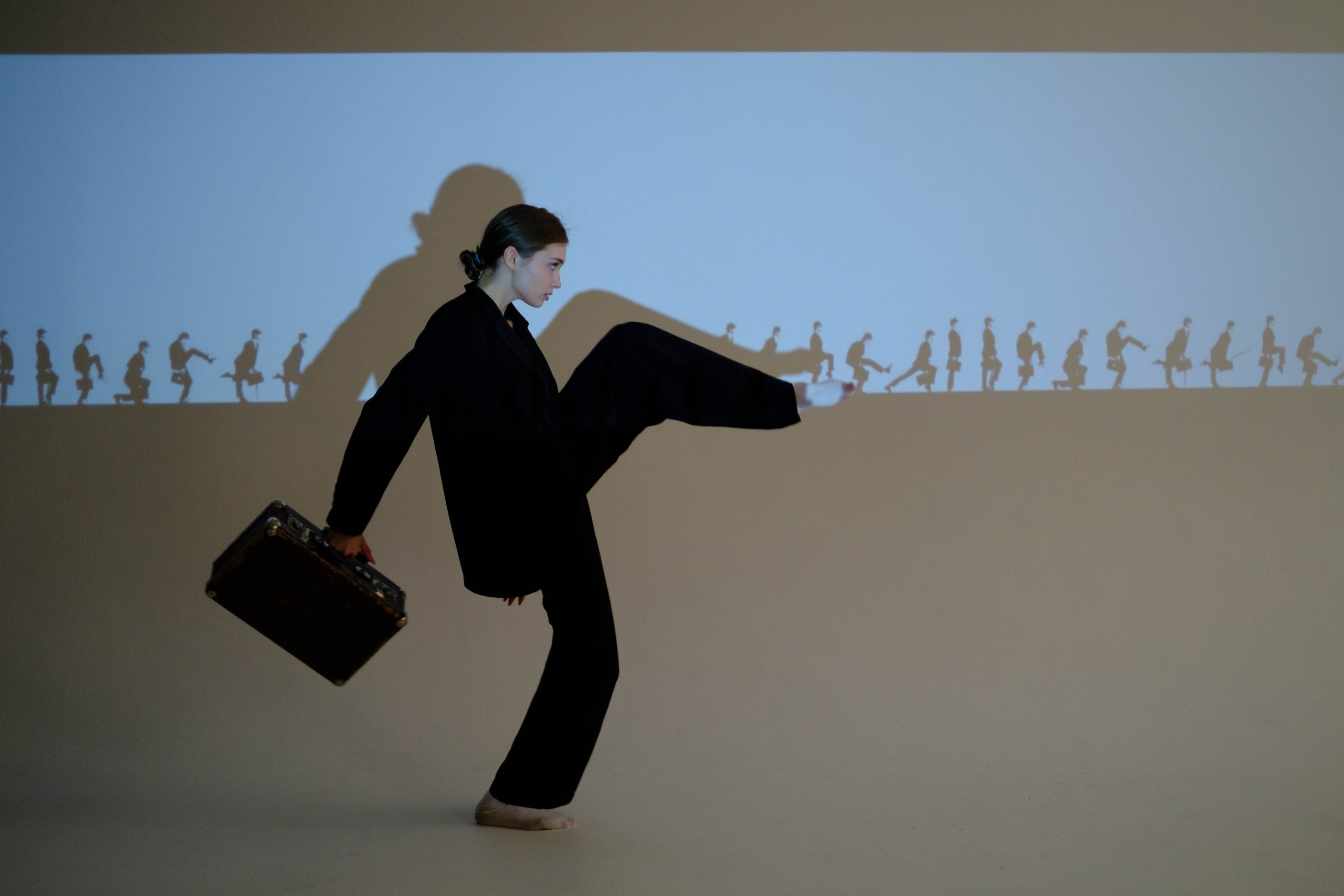 Проектор 16.03.25. Студийный, портретный, семейный фотограф Южно-Сахалинска Яна Радаева