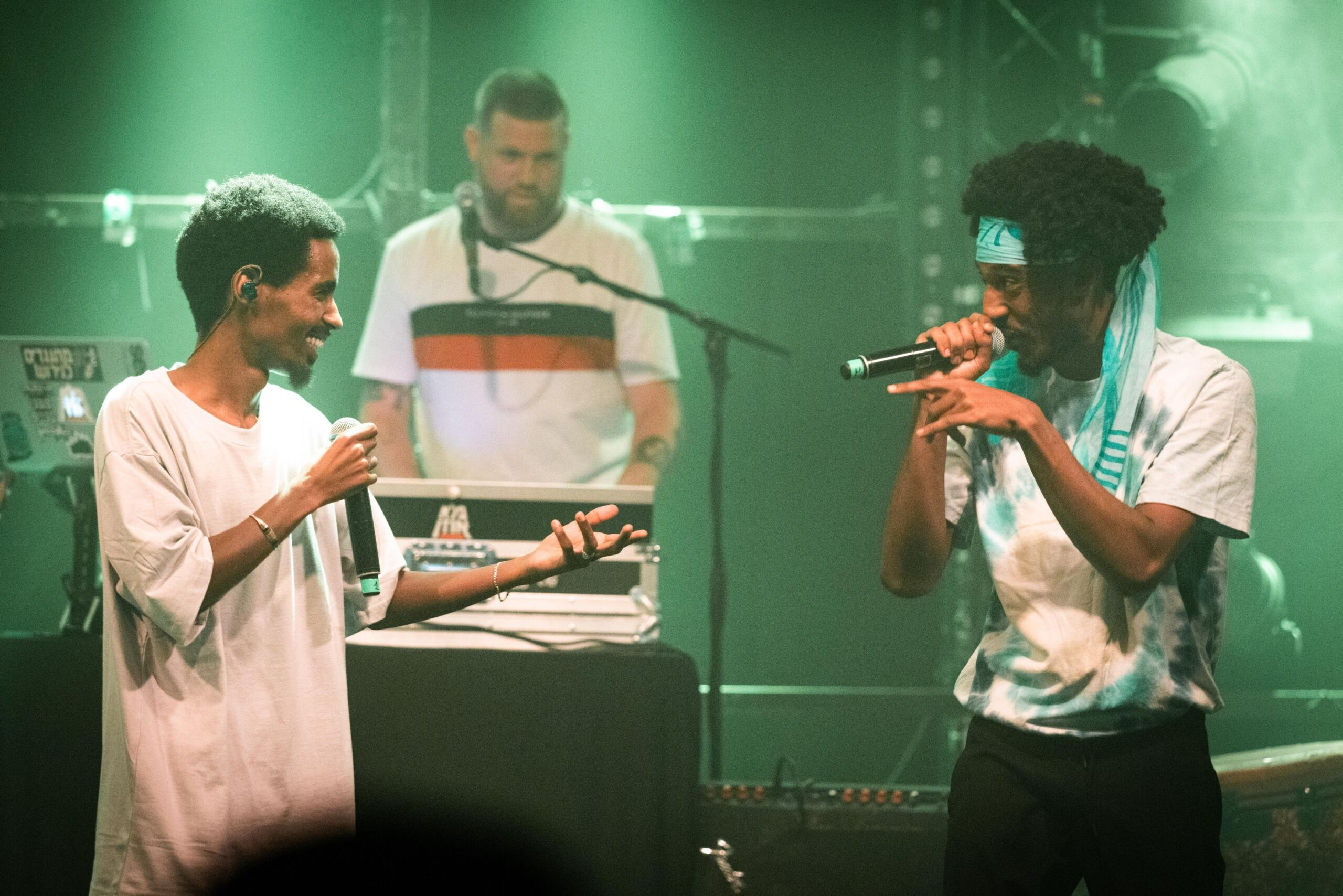 Shows. Noam Paradise Photographer