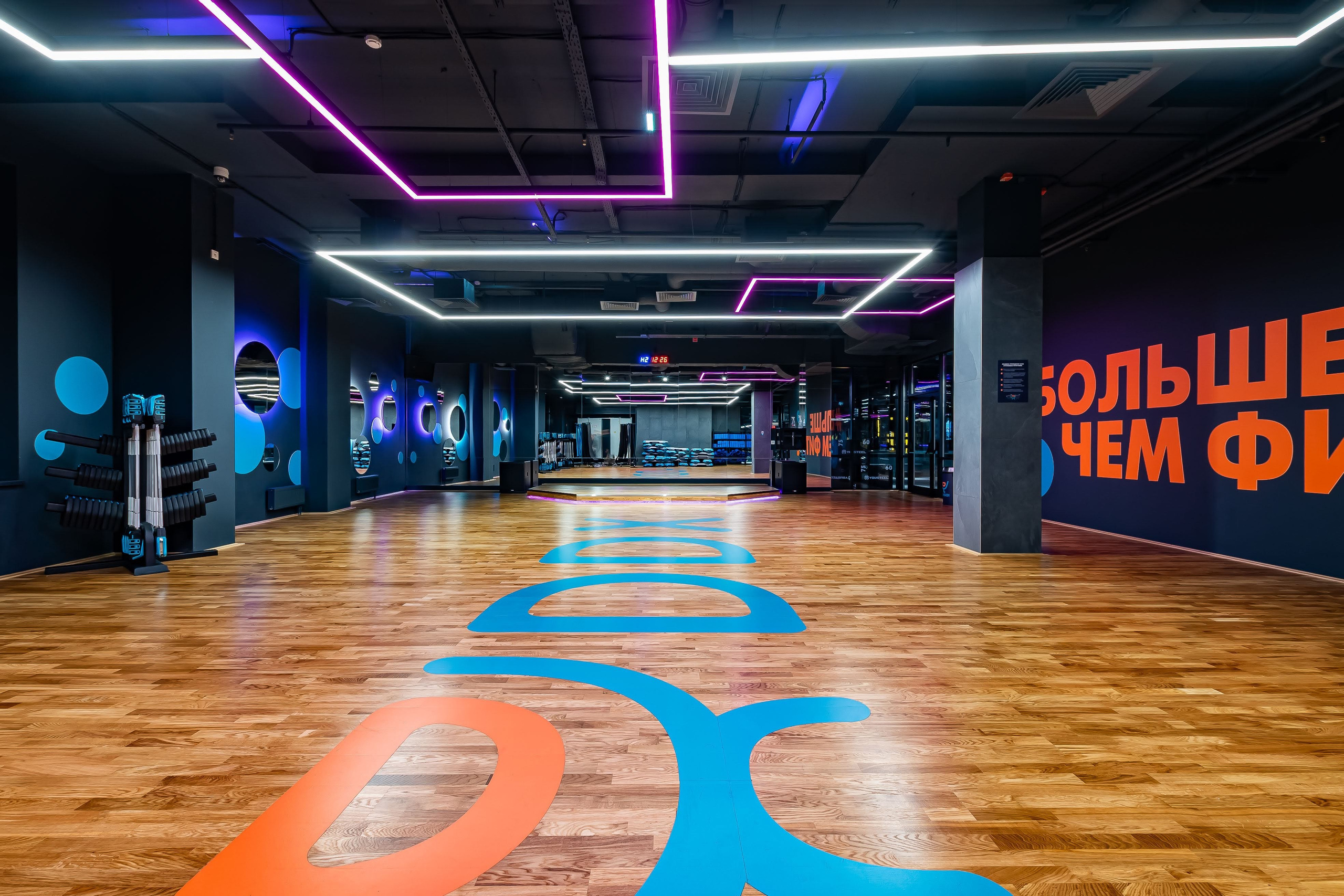 Интерьерный фотограф Спортзалы, Фитнес.  г.Москва, от 10 000р/час. Интерьерный & Репортажный фотограф Озеров Денис, г. Москва