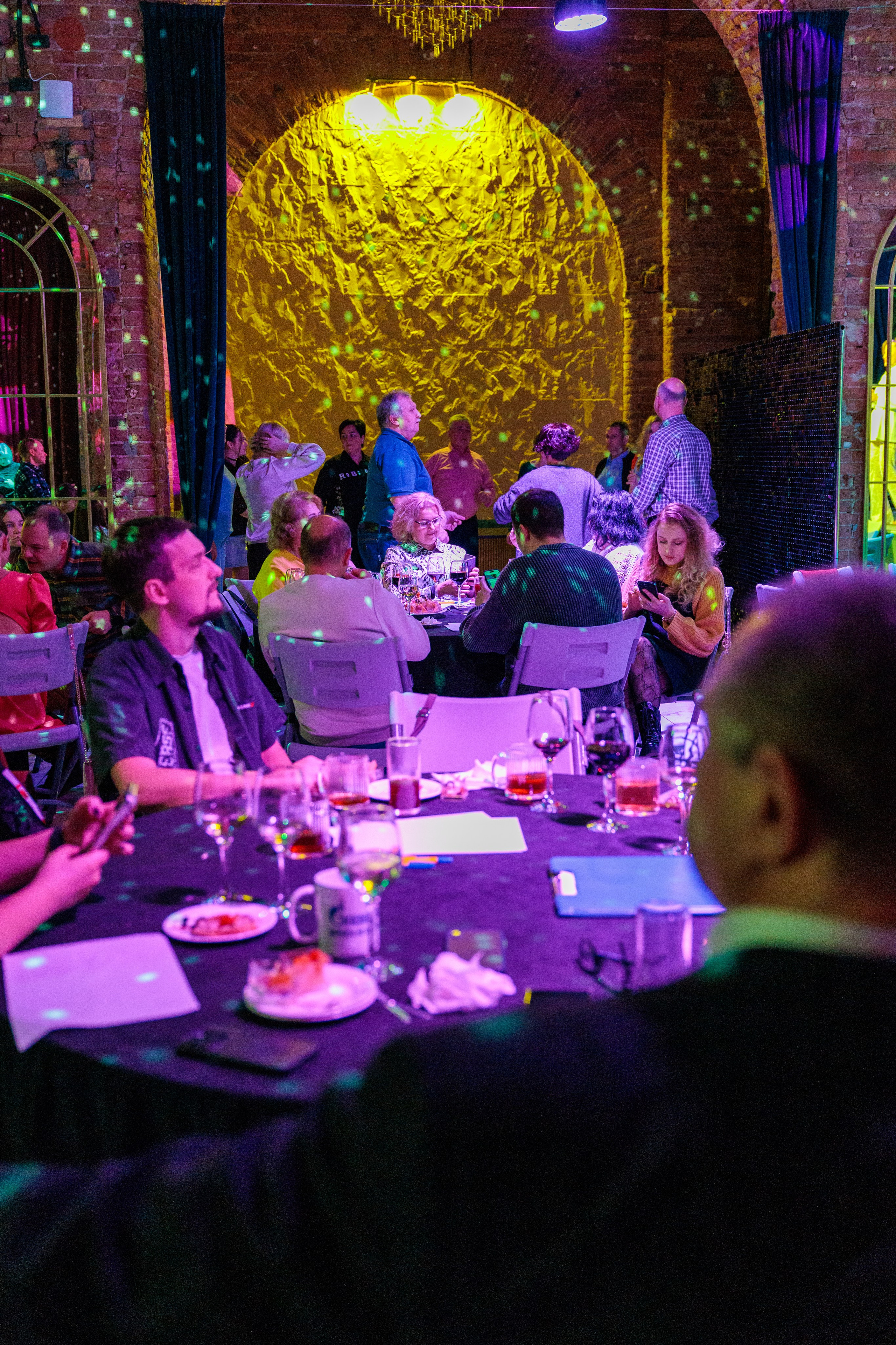 Корпоративный квиз. Репортажный фотограф Санкт-Петербург | Роман Карбышев