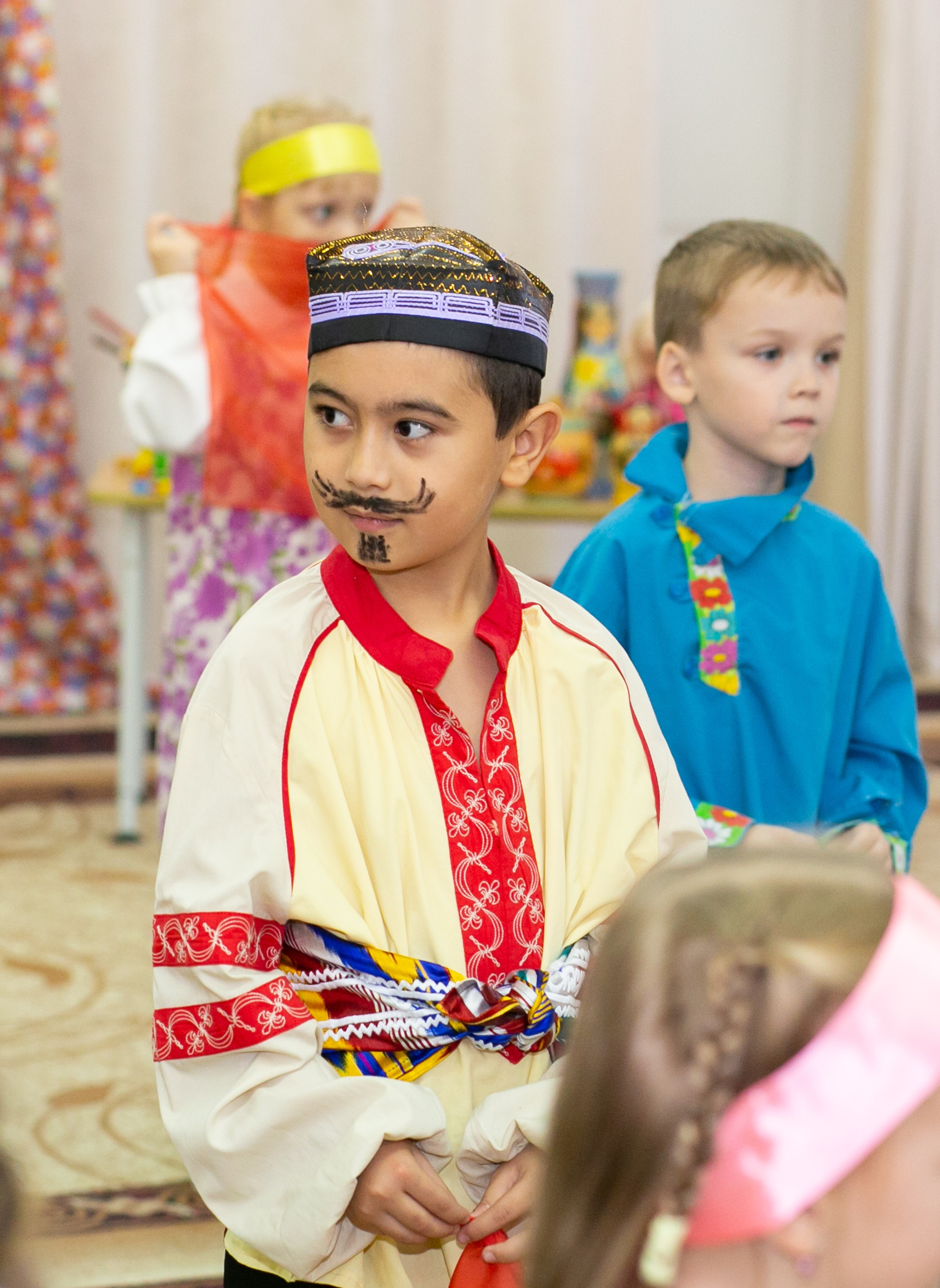 Выпускные и Утренники. Фотограф новорожденных и семейный фотограф НСО г. Бердск Марина Львова