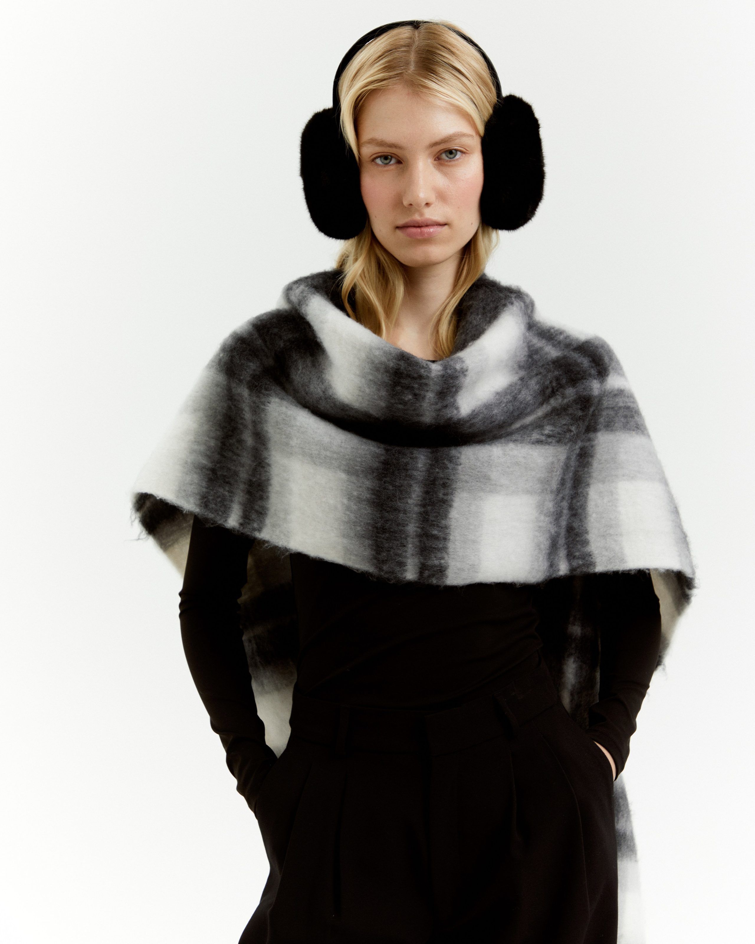 Gloria Jeans | accessory. Букалова Людмила — фотограф для брендов одежды в Москве