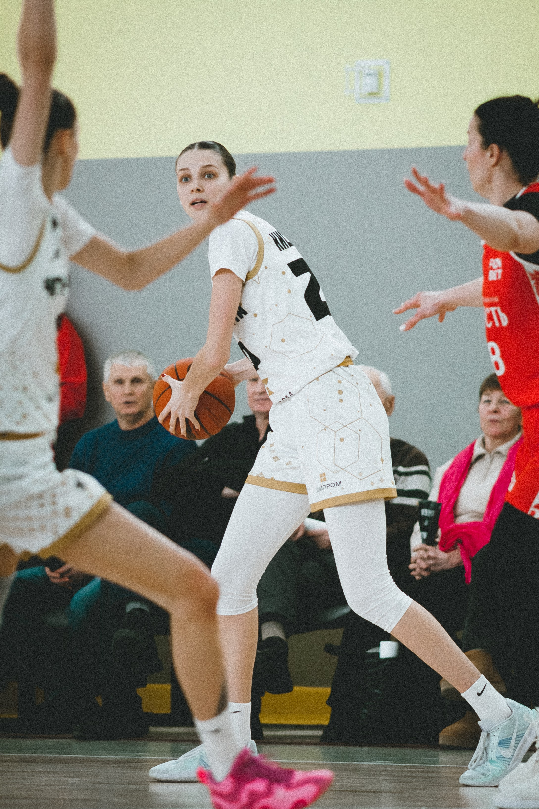 Атланта-Юность / 1. Фотография