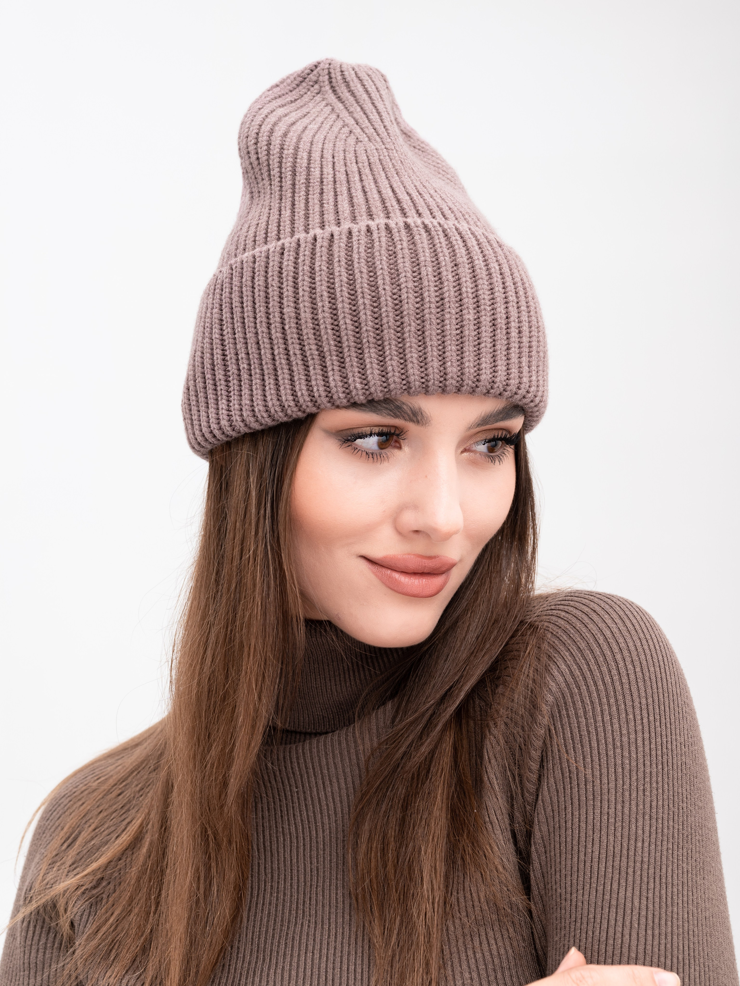 Шапки. Предметный фотограф, фото для маркетплейсов Пятигорск, КМВ