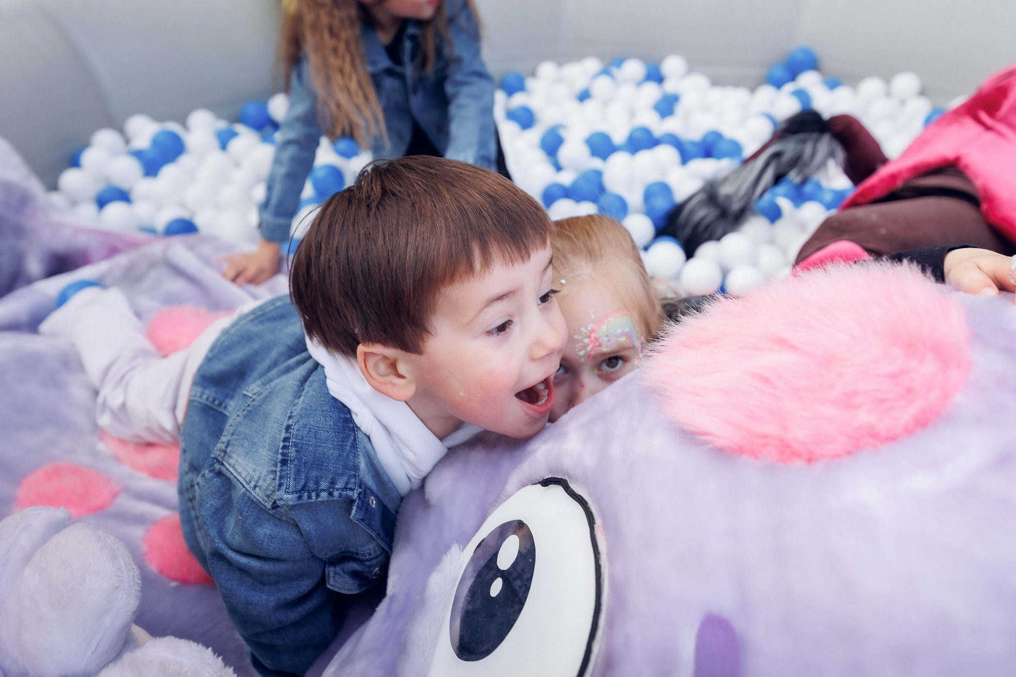 ДР В ЛОФТЕ. Свадебный и репортажный фотограф в Москве и Московской области