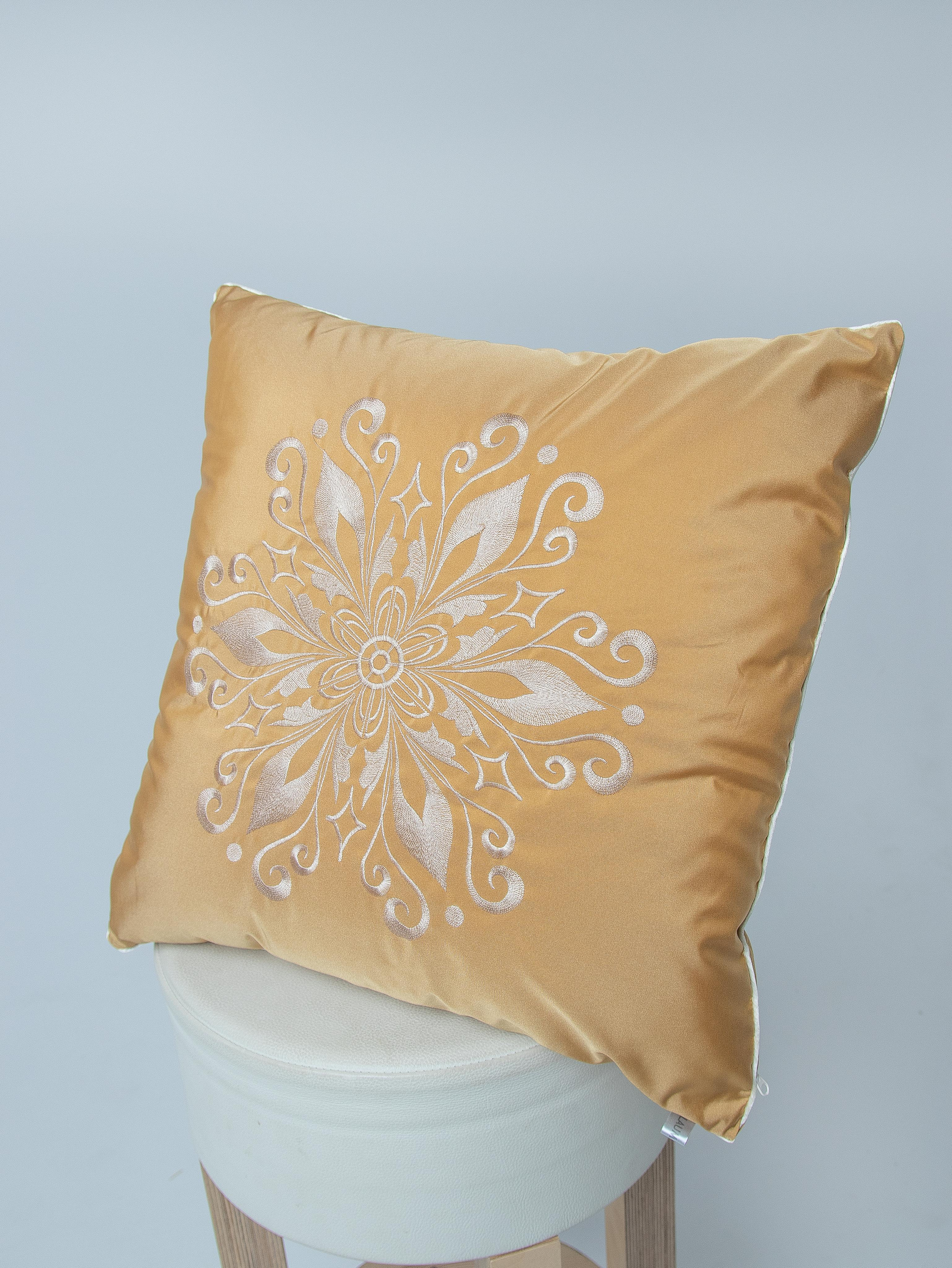 Фотосъемка декоративных подушек. Фотограф текстиля в Москве Ольга Иванова