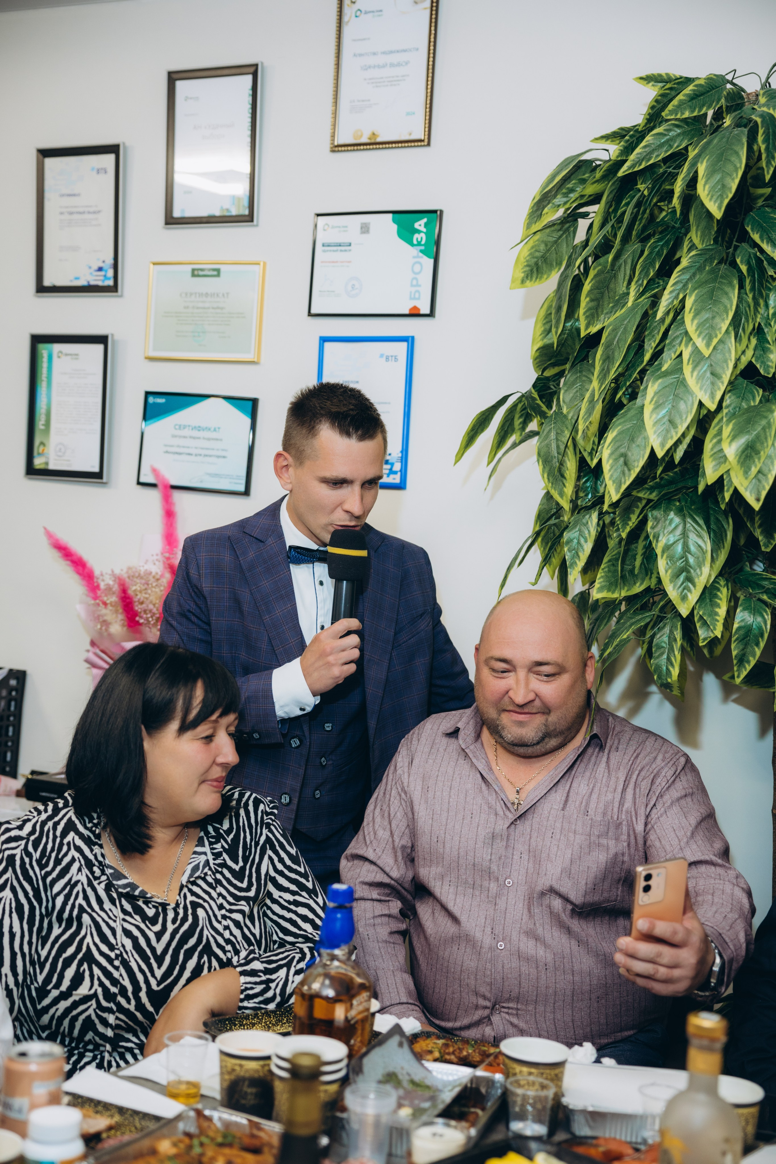 2 года компании «Удачный выбор». Свадебный, семейный фотограф в Иркутске Светлана Макаричева