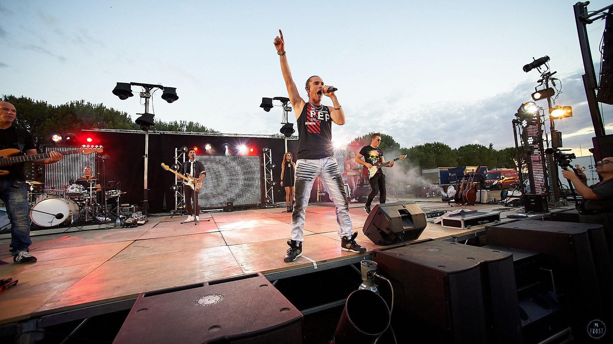 Krystal Noir Orchestre — Montpellier 14 July. Фотографии отовсюду и обо всем