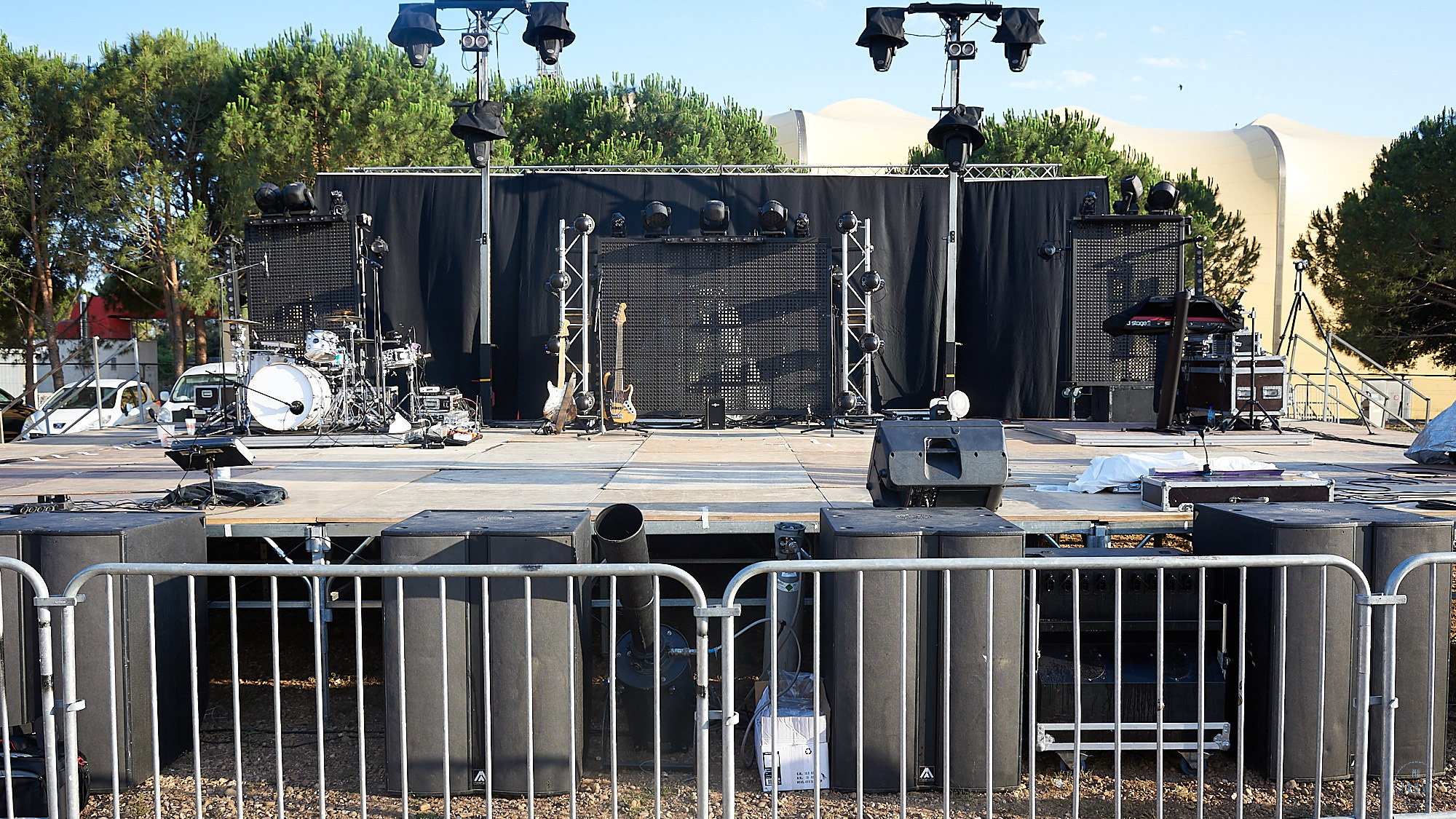 Krystal Noir Orchestre — Montpellier 14 July. Фотографии отовсюду и обо всем