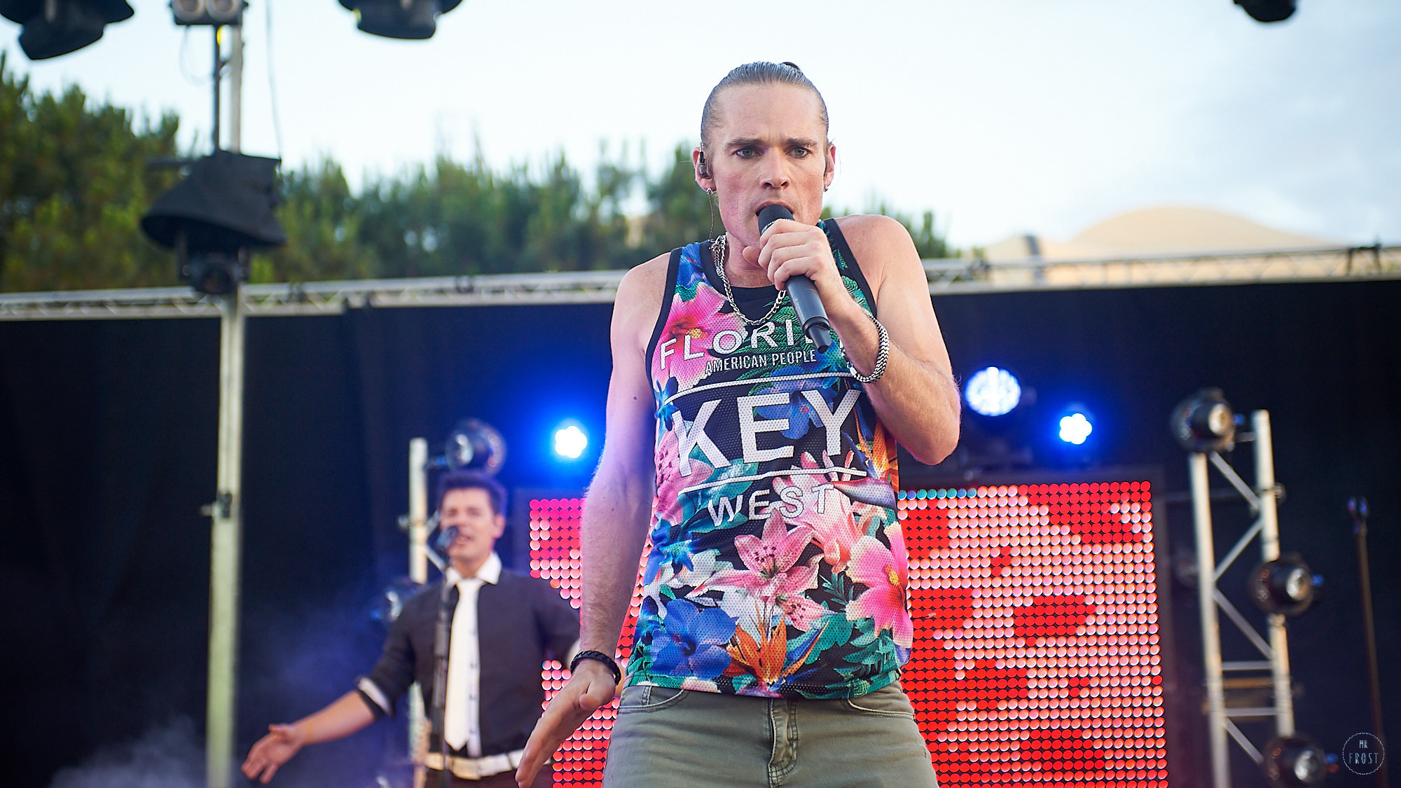 Krystal Noir Orchestre — Montpellier 14 July. Фотографии отовсюду и обо всем