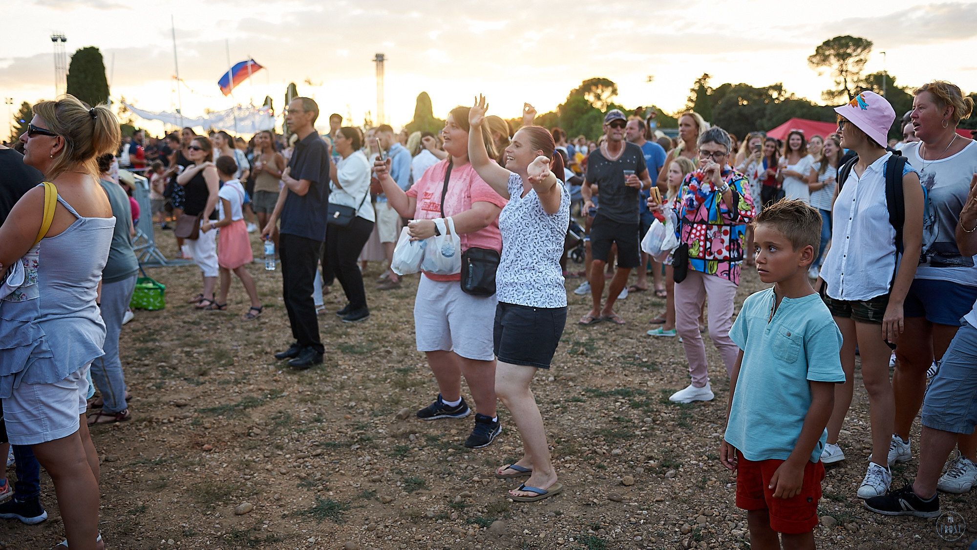 Krystal Noir Orchestre — Montpellier 14 July. Фотографии отовсюду и обо всем