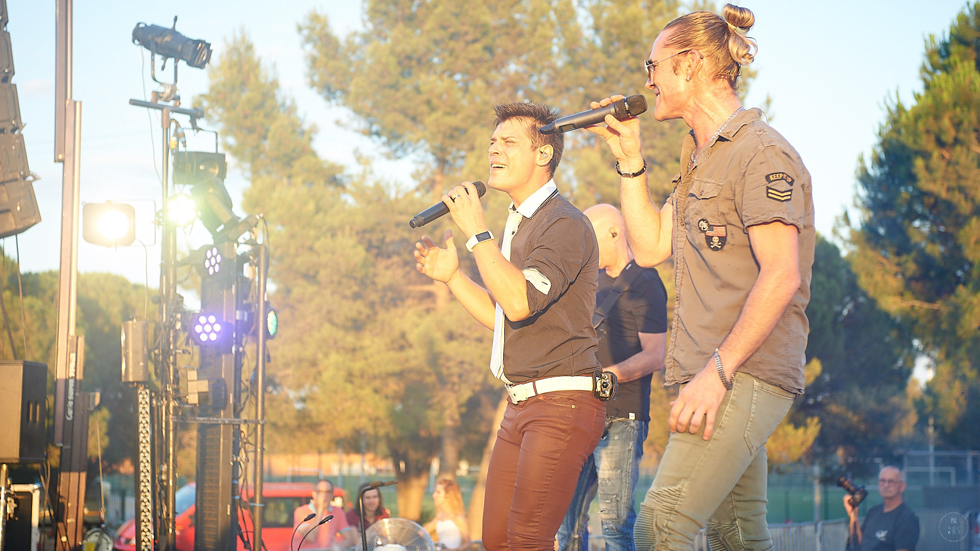 Krystal Noir Orchestre — Montpellier 14 July. Фотографии отовсюду и обо всем