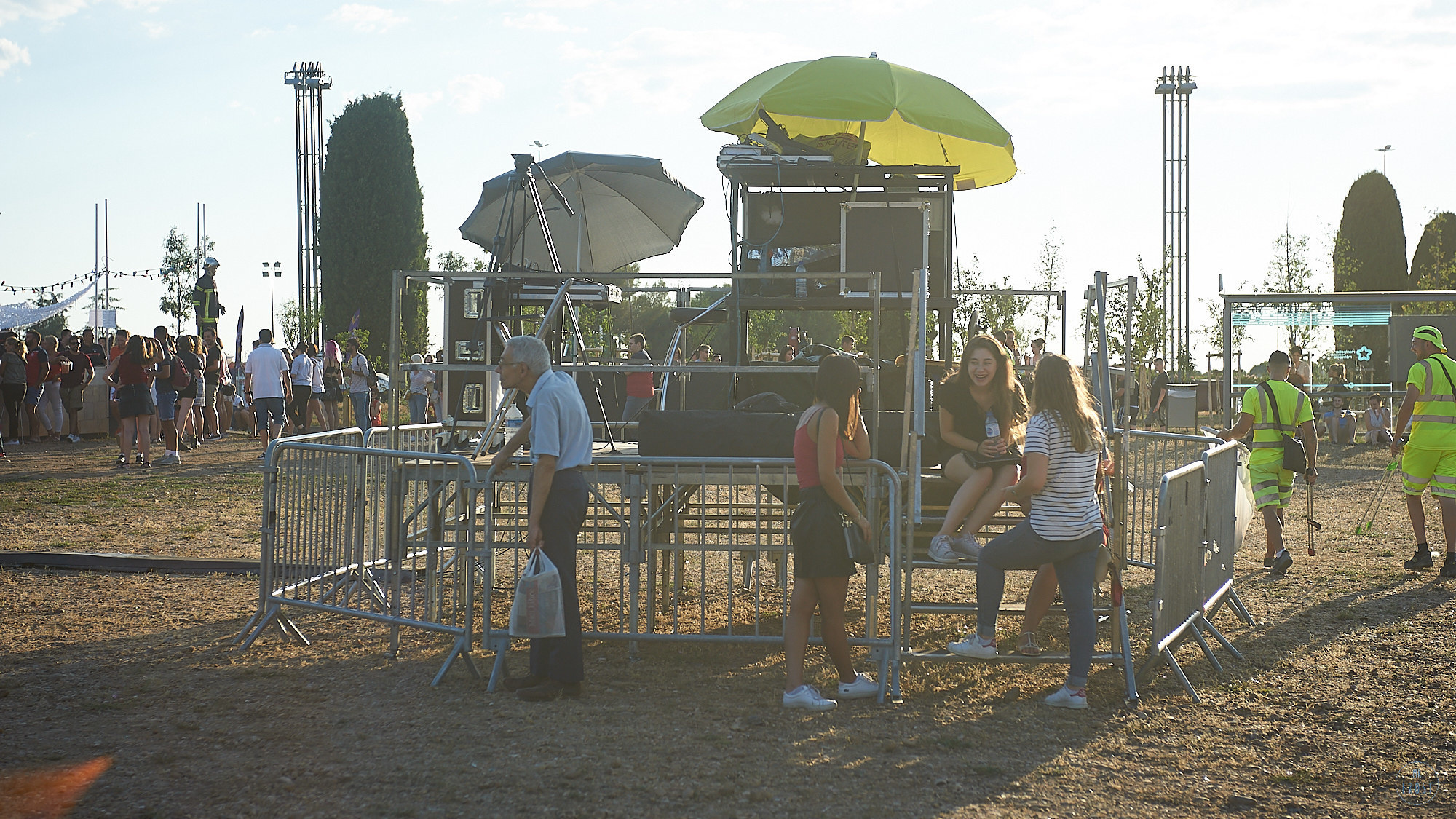 Krystal Noir Orchestre — Montpellier 14 July. Фотографии отовсюду и обо всем