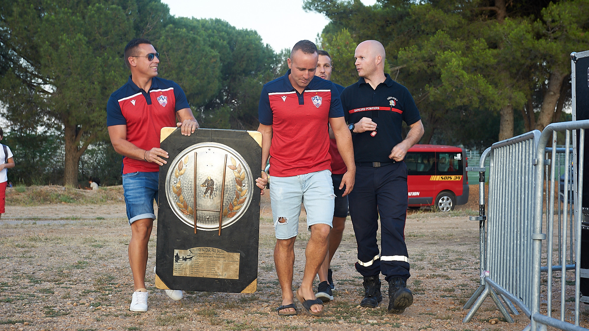 Krystal Noir Orchestre — Montpellier 14 July. Фотографии отовсюду и обо всем