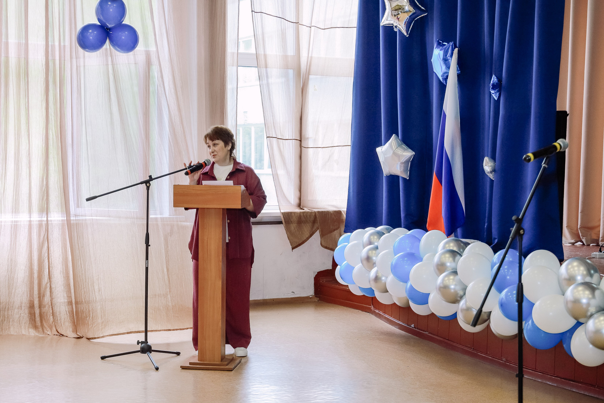 Последний звонок 9 кл № 26. Фотограф Юлия Мальцева