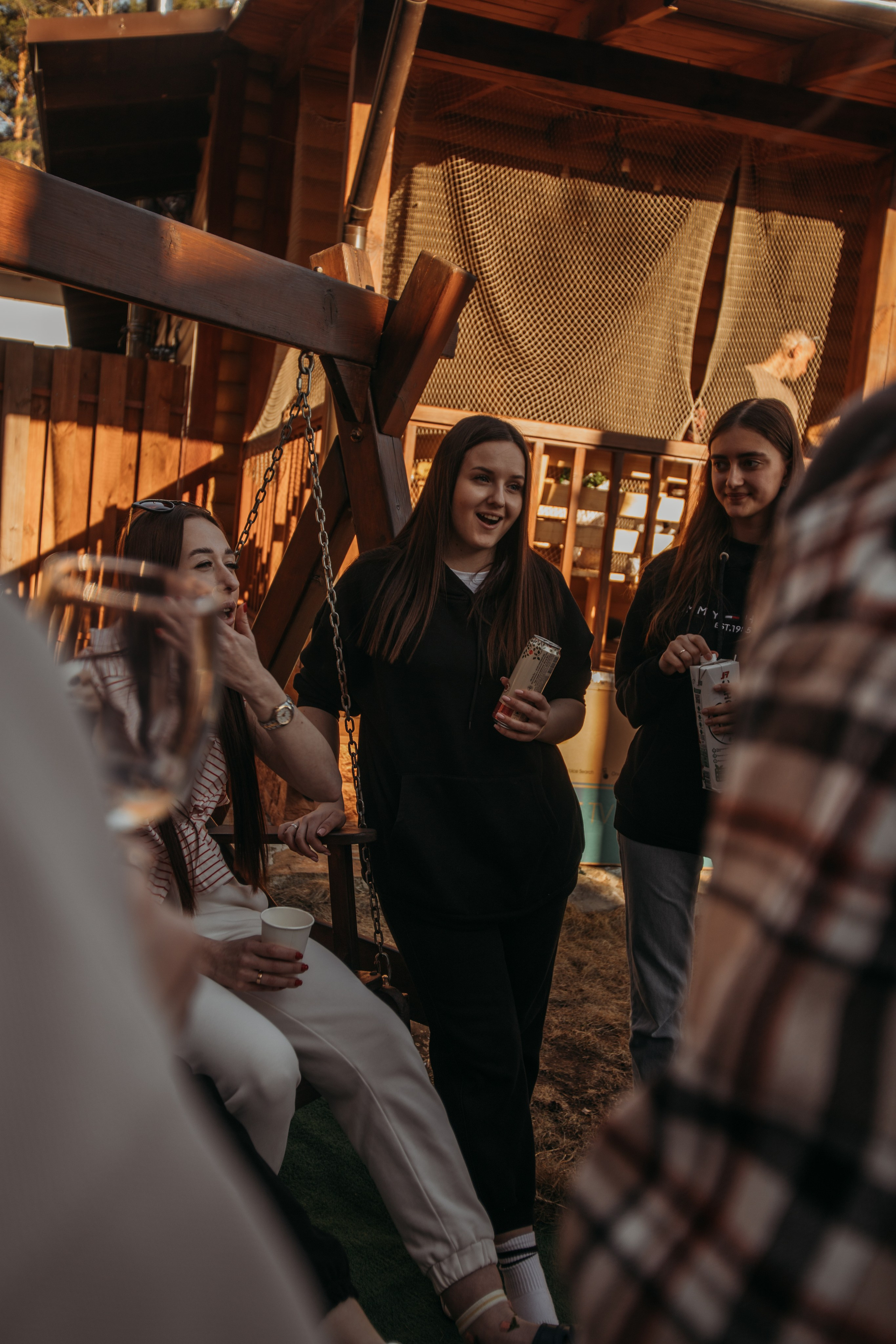 Корпоратив Muza_Arts. Венера Гайн. Репортажный фотограф  Тюмень. Обучение фотографии с 0