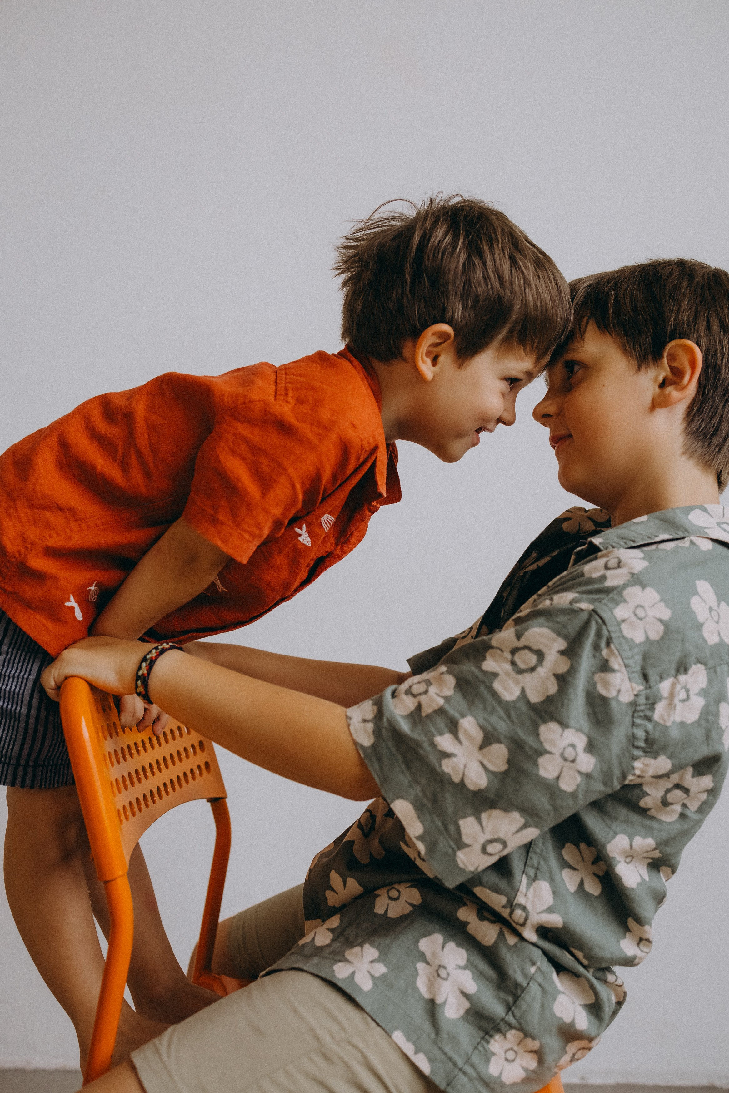 Оксана, Слава, Петя. Главная