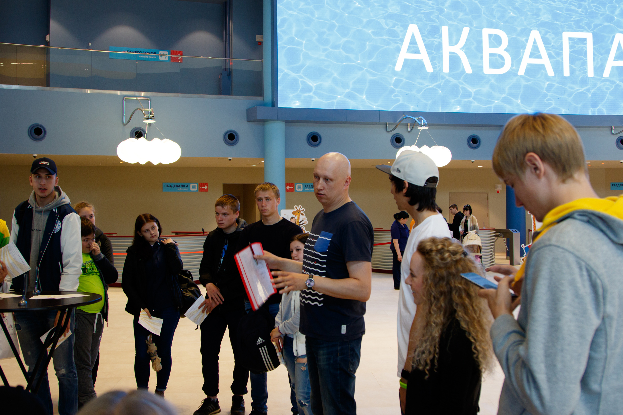 Съемки рекламы для аквапарка «ЛЕТОЛЕТО». Фотограф Авилова Дарья ● Тюмень● Съемка больших семей ●Архив поколений