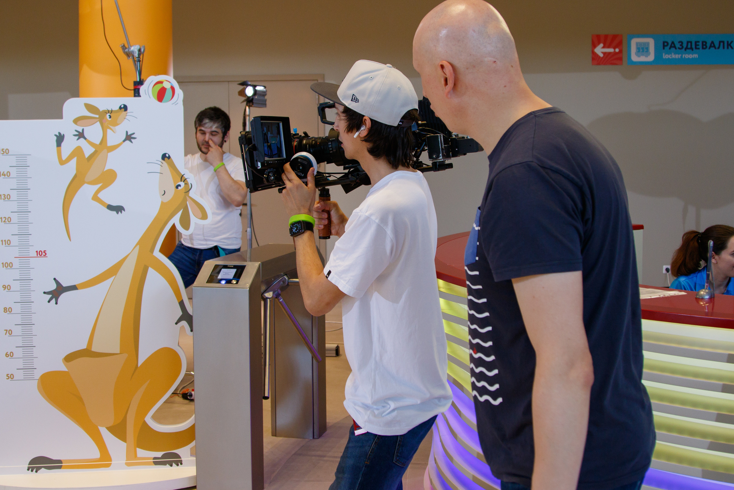 Съемки рекламы для аквапарка «ЛЕТОЛЕТО». Фотограф Авилова Дарья ● Тюмень● Съемка больших семей ●Архив поколений