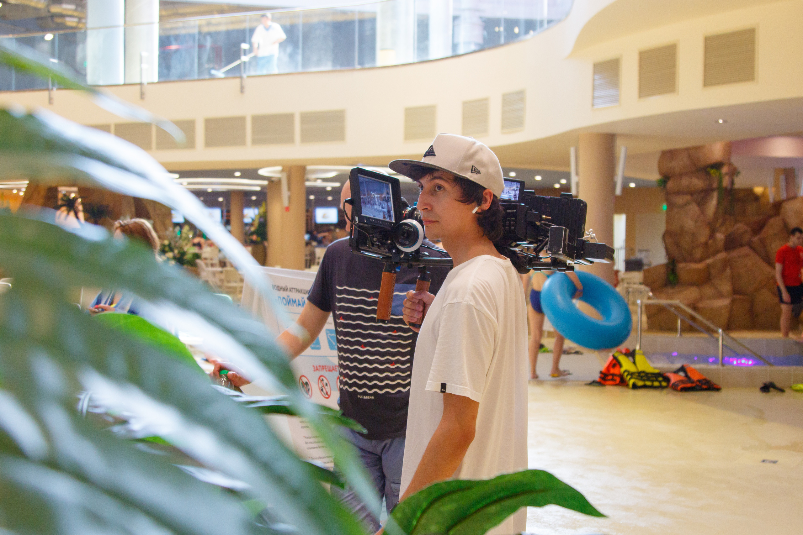 Съемки рекламы для аквапарка «ЛЕТОЛЕТО». Фотограф Авилова Дарья ● Тюмень● Съемка больших семей ●Архив поколений