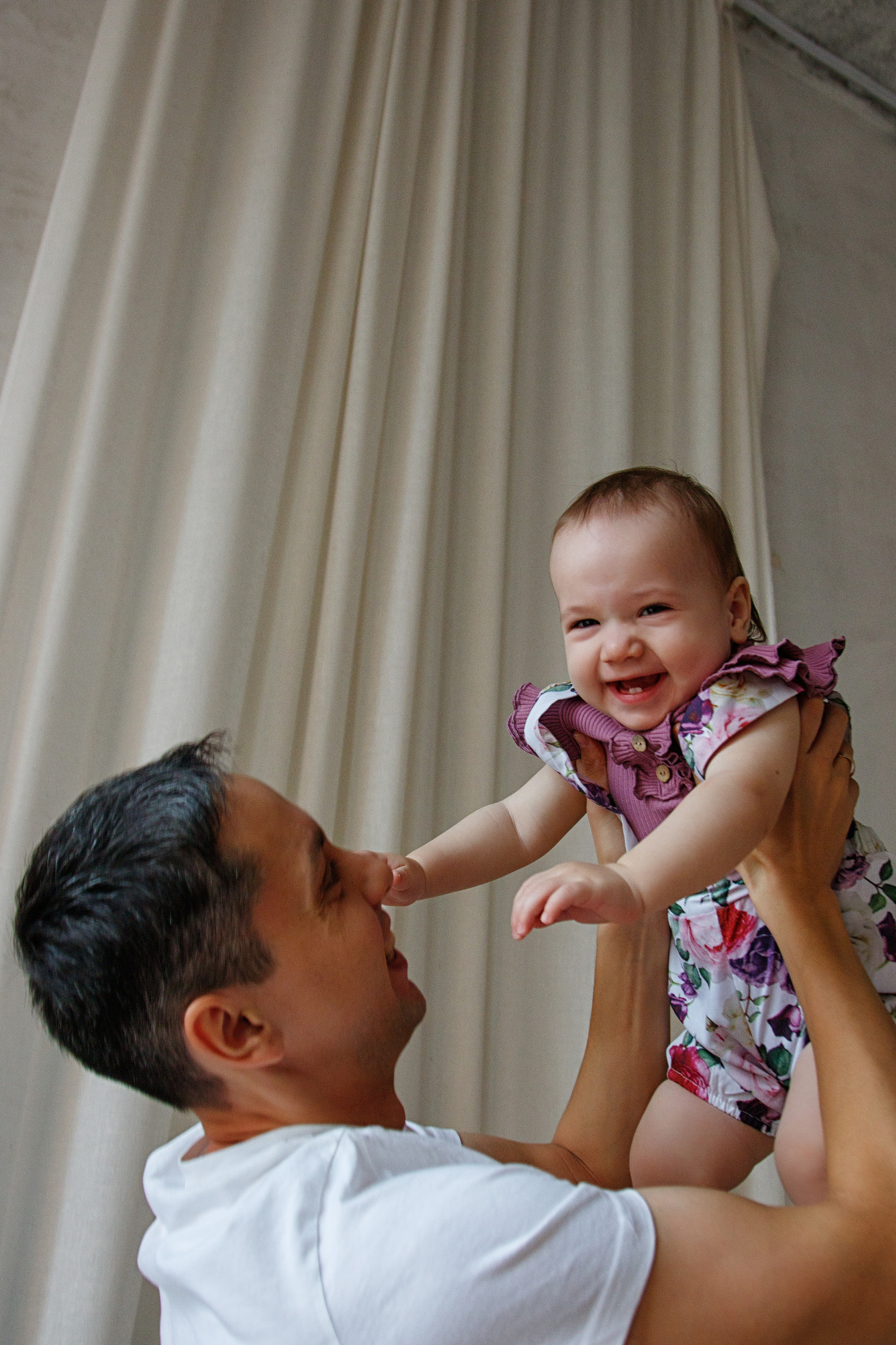 1 год Ксюше. Фотограф Авилова Дарья ● Тюмень● Съемка больших семей ●Архив поколений