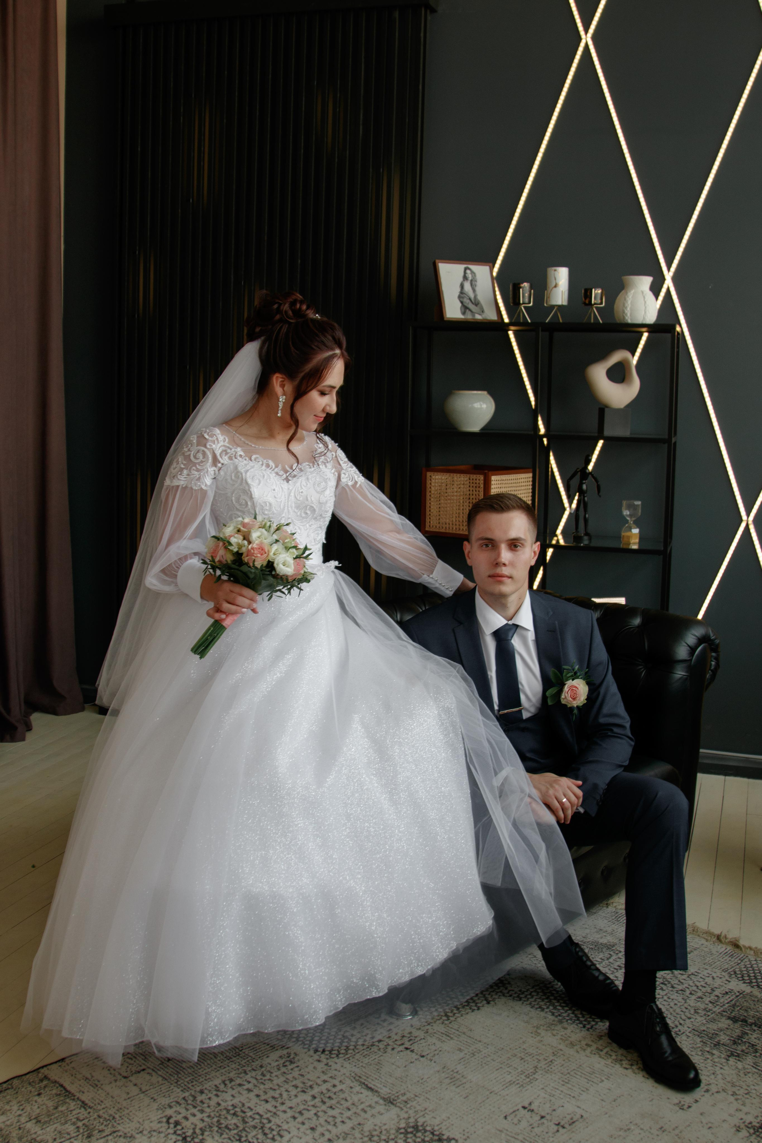 Денис и Дарья. Фотограф Авилова Дарья ● Тюмень● Съемка больших семей ●Архив поколений