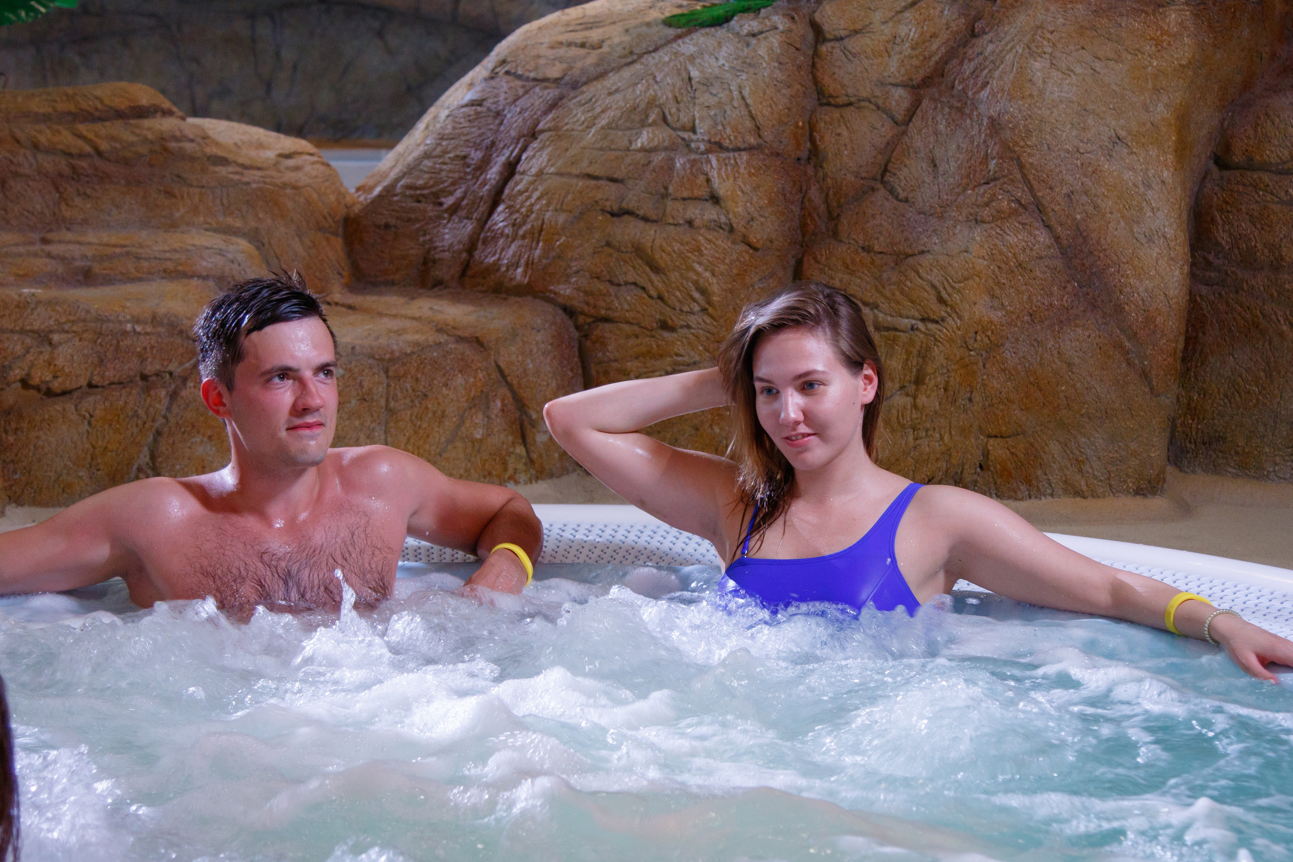 Съемки рекламы для аквапарка «ЛЕТОЛЕТО». Фотограф Авилова Дарья ● Тюмень● Съемка больших семей ●Архив поколений