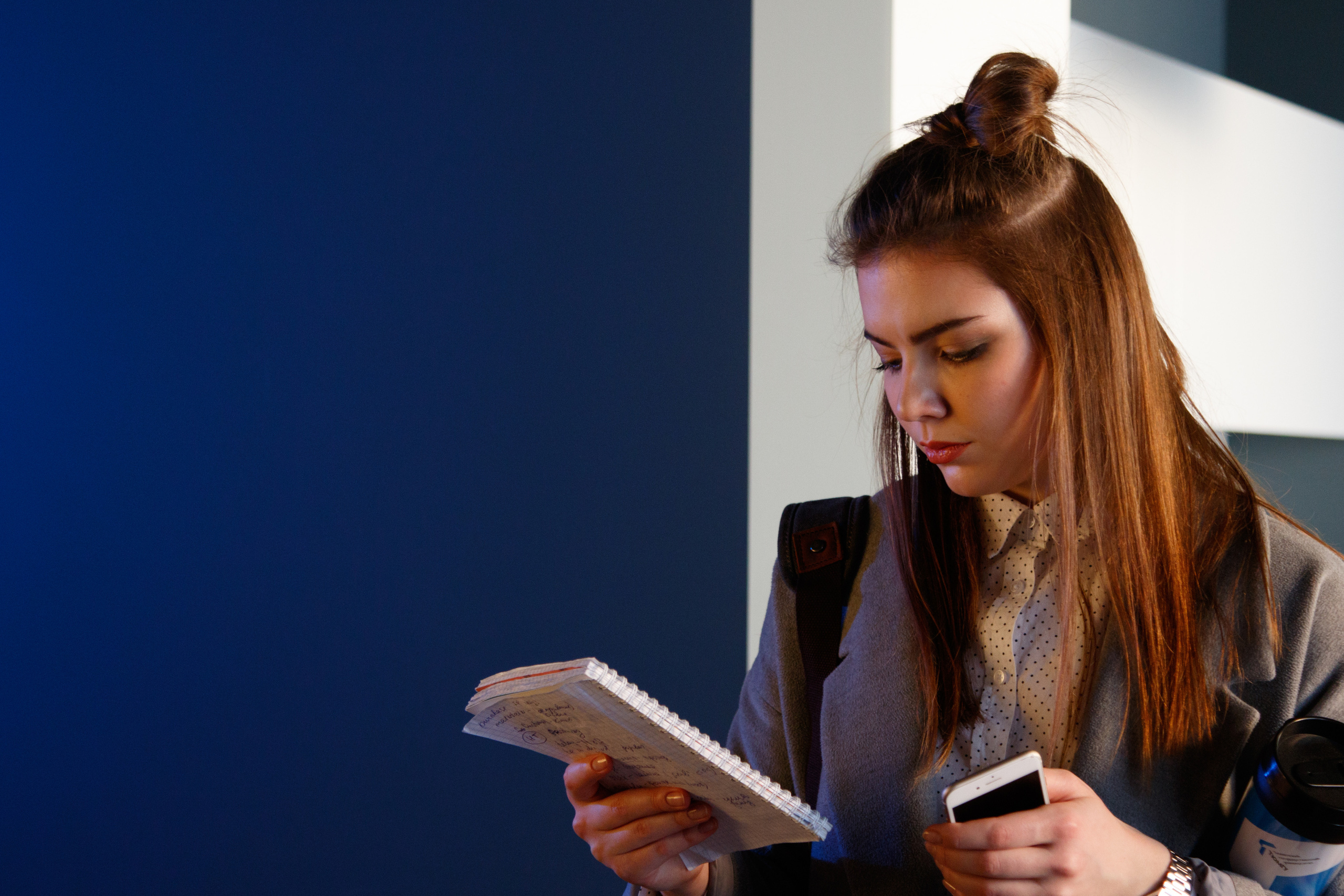 Съемки рекламы для ТГУ. Фотограф Авилова Дарья ● Тюмень● Съемка больших семей ●Архив поколений