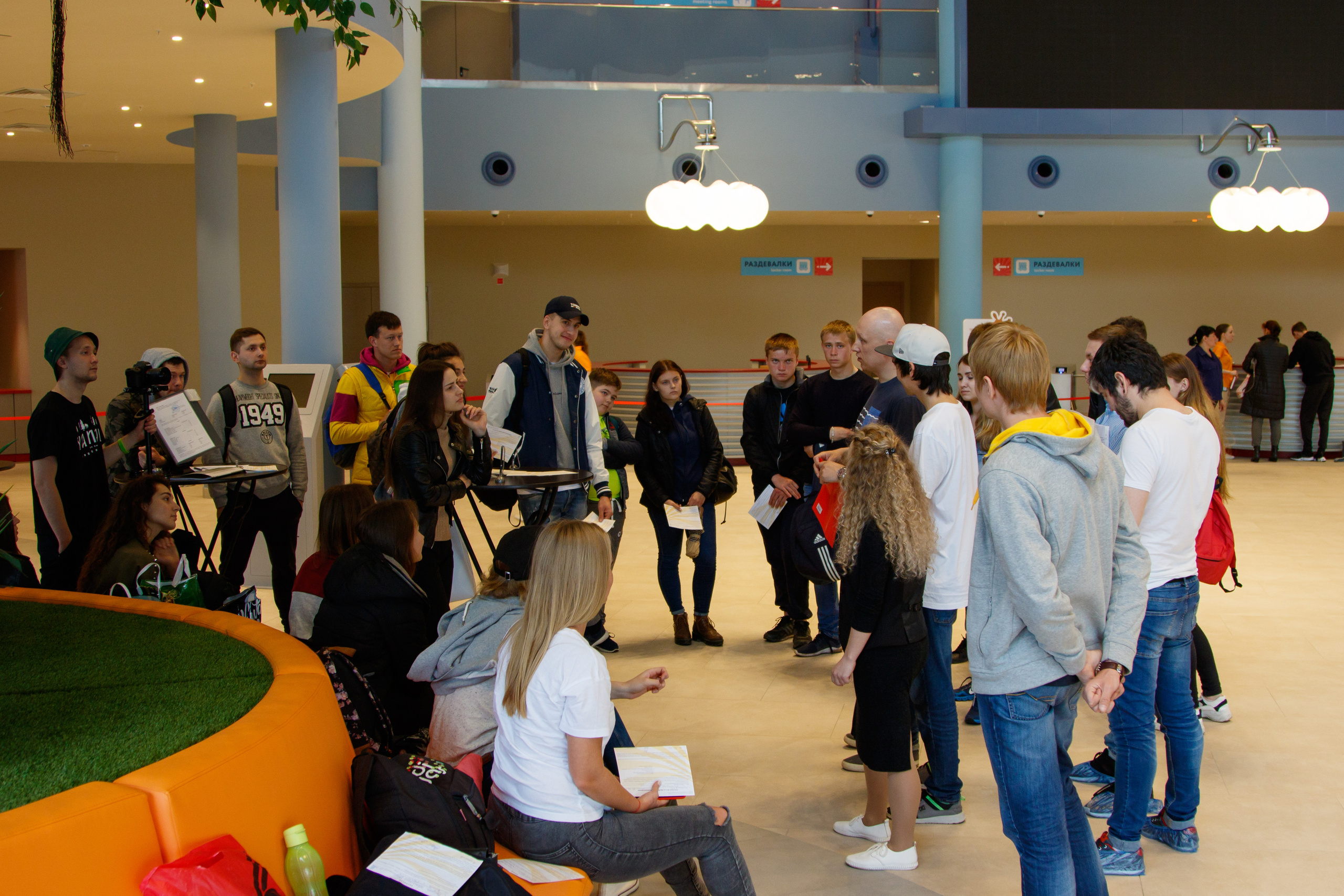 Съемки рекламы для аквапарка «ЛЕТОЛЕТО». Фотограф Авилова Дарья ● Тюмень● Съемка больших семей ●Архив поколений