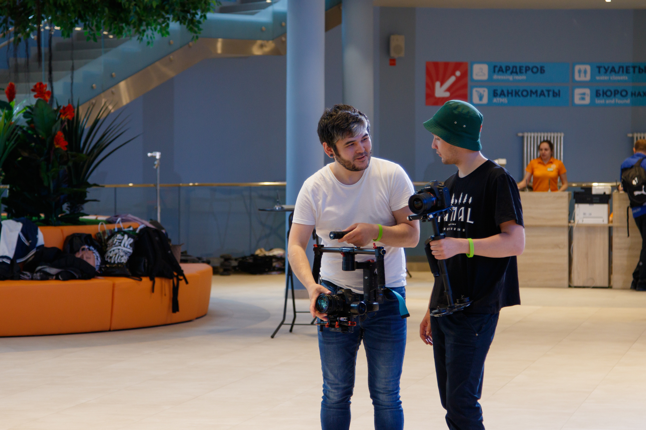 Съемки рекламы для аквапарка «ЛЕТОЛЕТО». Фотограф Авилова Дарья ● Тюмень● Съемка больших семей ●Архив поколений