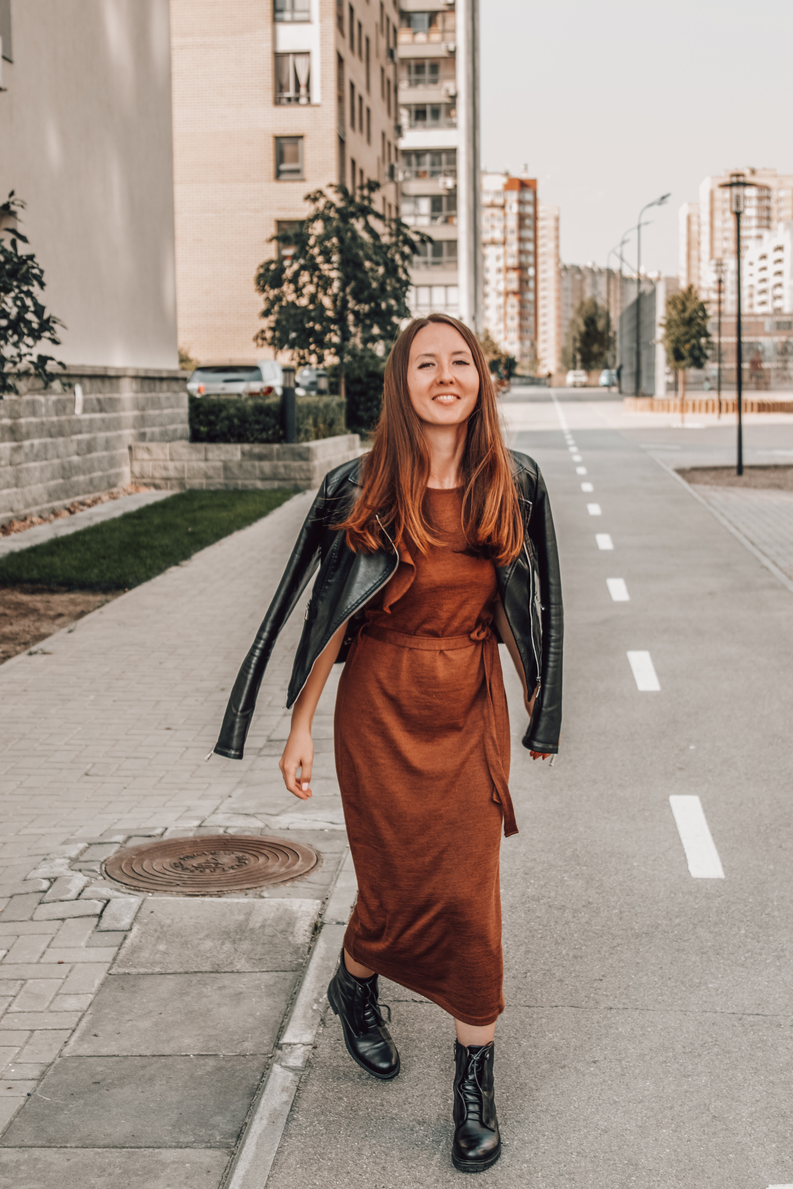 Вика. Фотограф Авилова Дарья ● Тюмень● Съемка больших семей ●Архив поколений