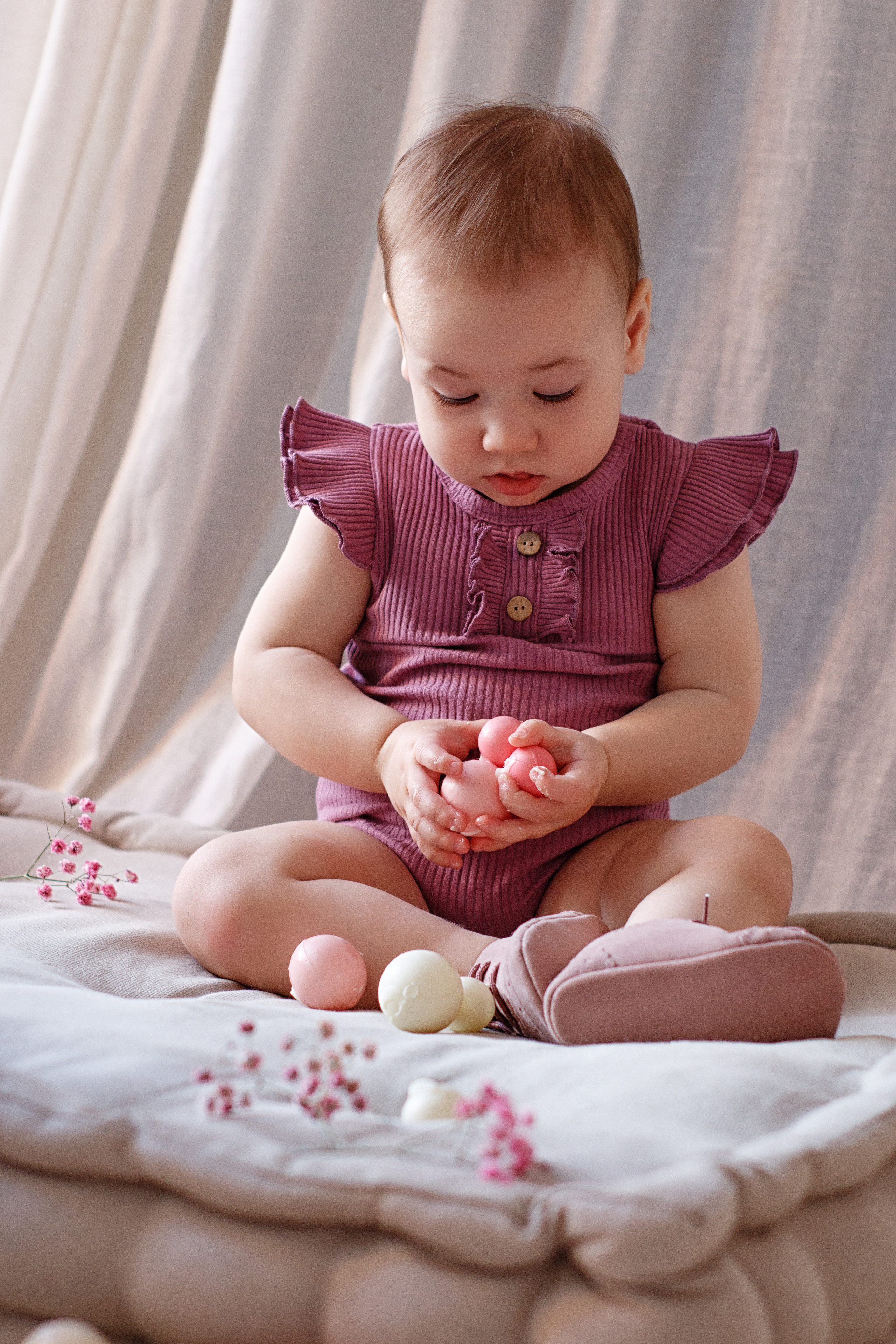 1 год Ксюше. Фотограф Авилова Дарья ● Тюмень● Съемка больших семей ●Архив поколений