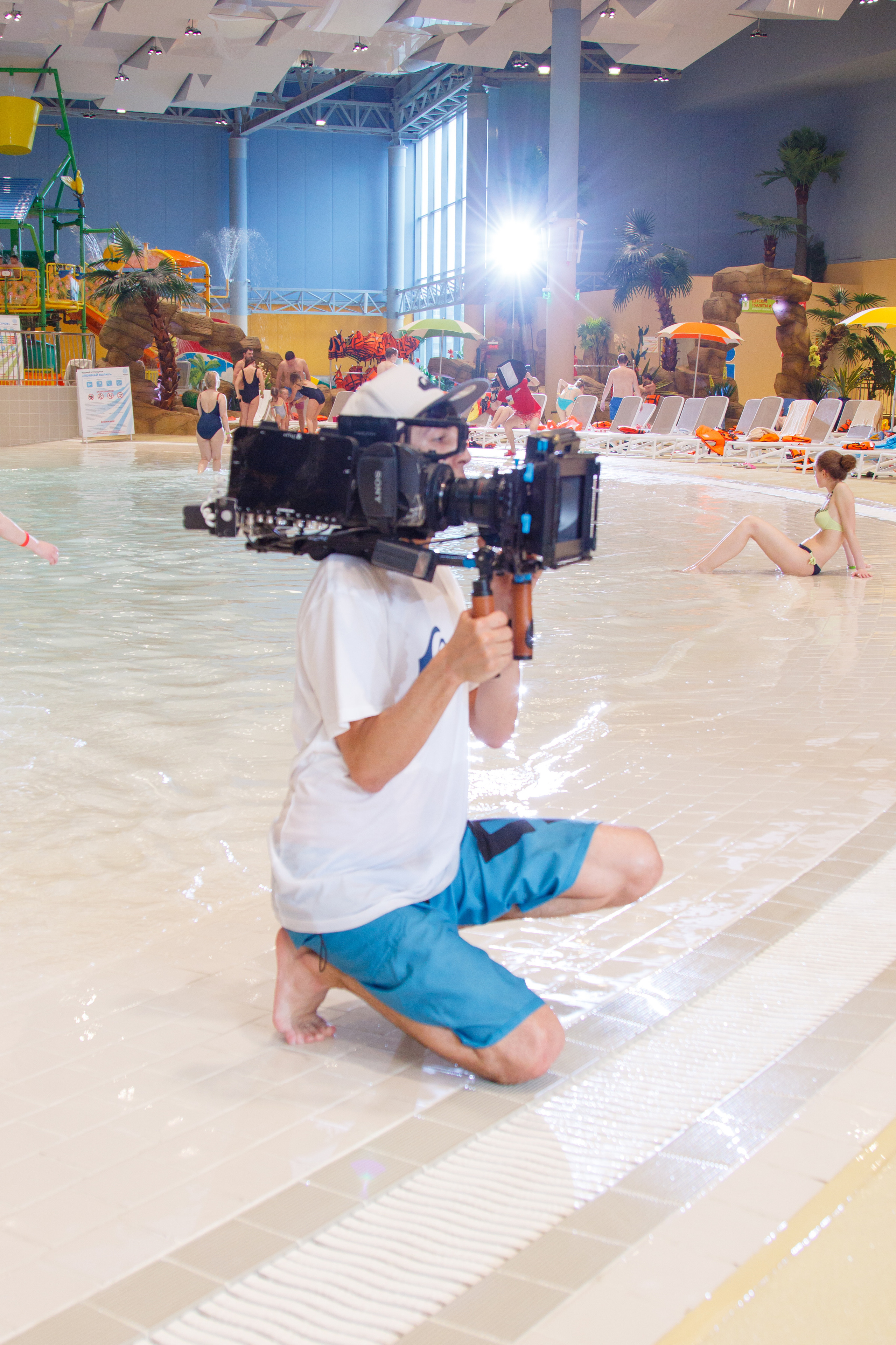 Съемки рекламы для аквапарка «ЛЕТОЛЕТО». Фотограф Авилова Дарья ● Тюмень● Съемка больших семей ●Архив поколений