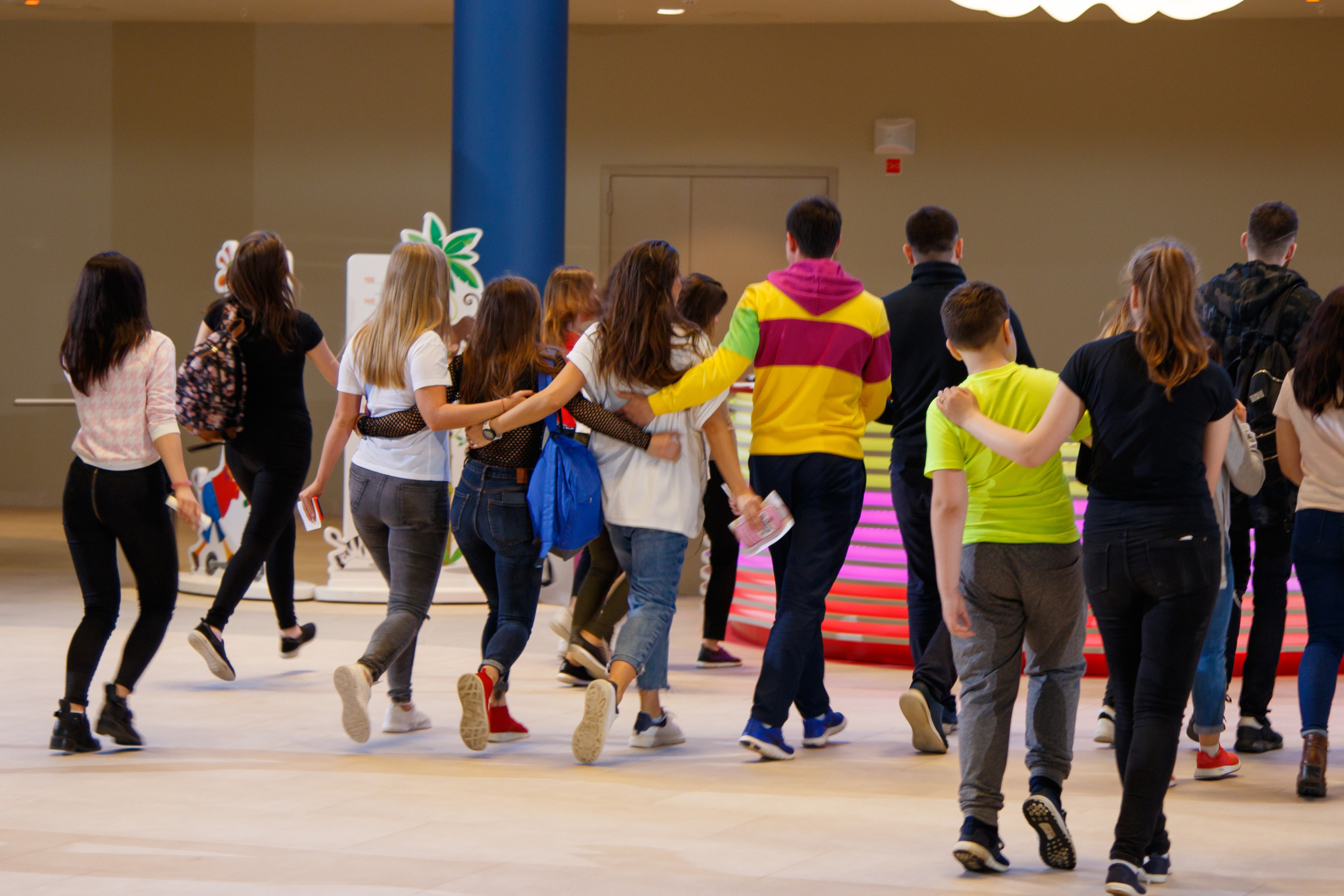 Съемки рекламы для аквапарка «ЛЕТОЛЕТО». Фотограф Авилова Дарья ● Тюмень● Съемка больших семей ●Архив поколений