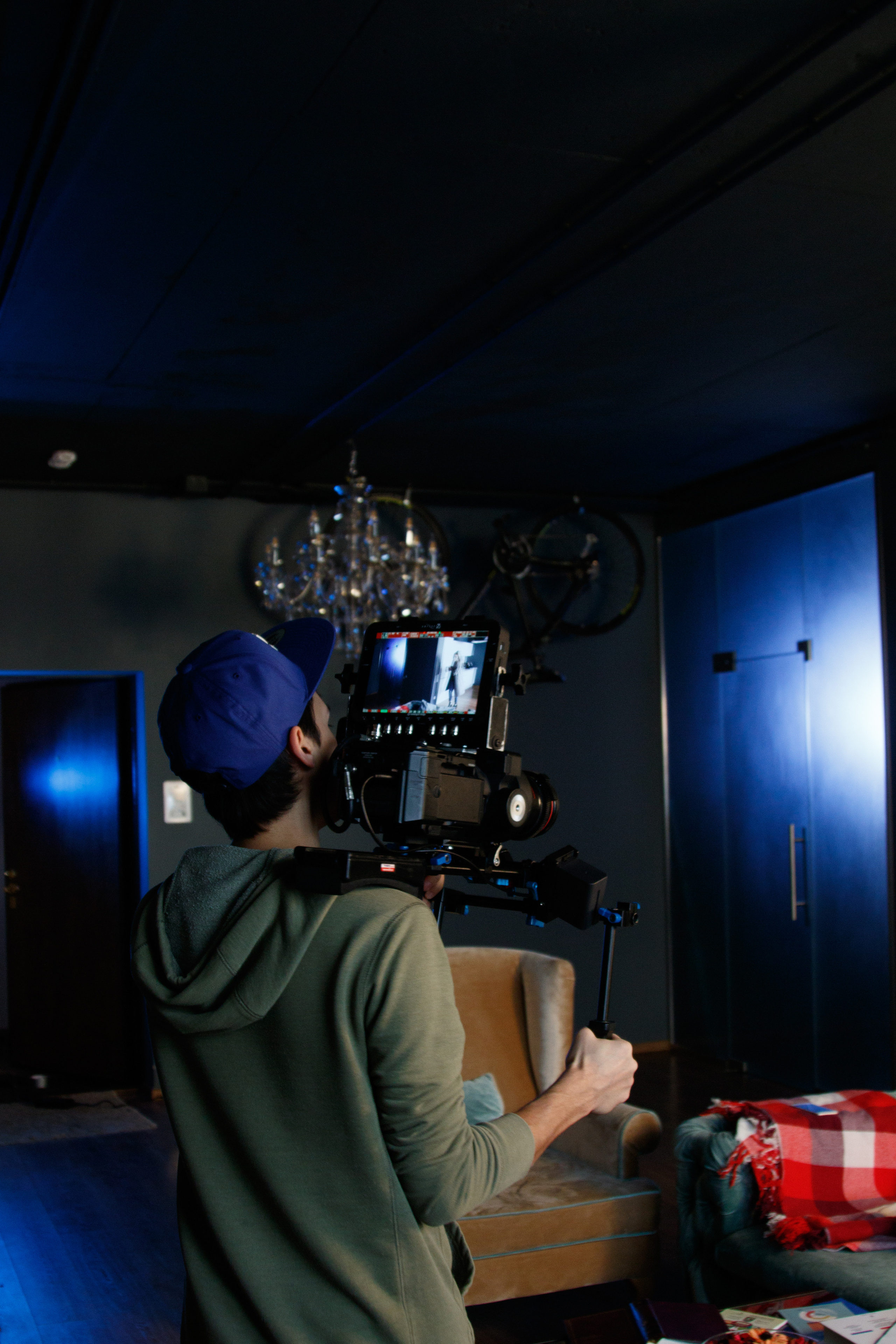 Съемки рекламы для ТГУ. Фотограф Авилова Дарья ● Тюмень● Съемка больших семей ●Архив поколений