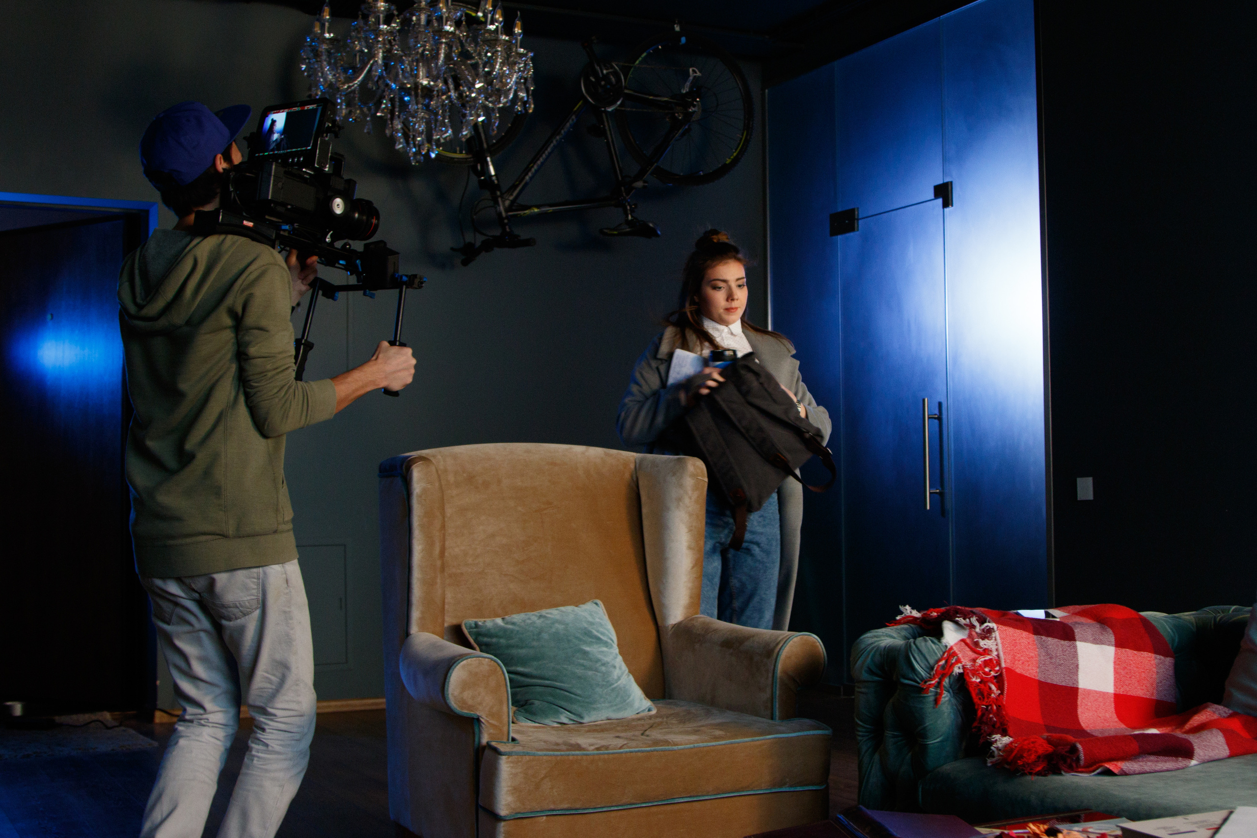 Съемки рекламы для ТГУ. Фотограф Авилова Дарья ● Тюмень● Съемка больших семей ●Архив поколений