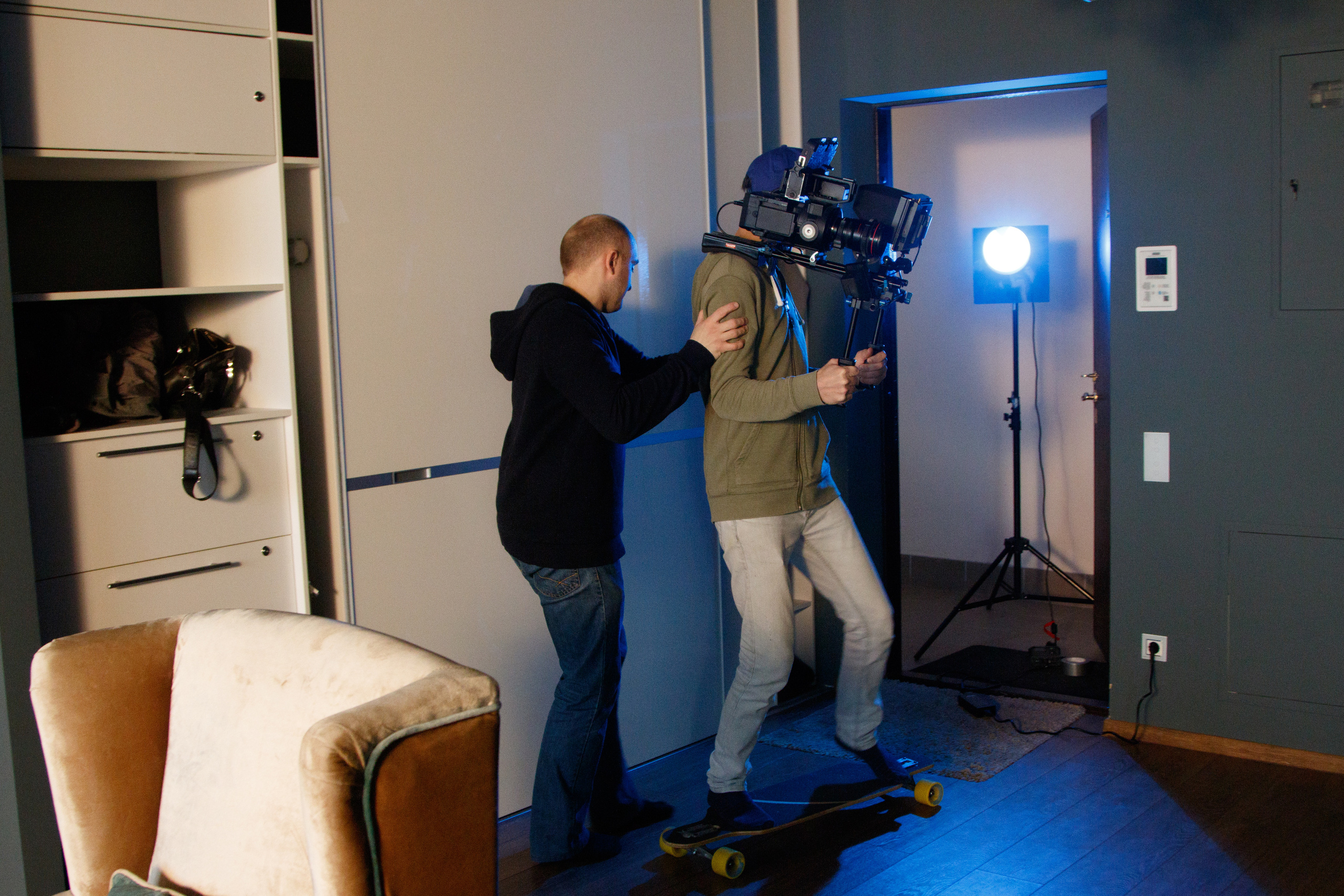 Съемки рекламы для ТГУ. Фотограф Авилова Дарья ● Тюмень● Съемка больших семей ●Архив поколений