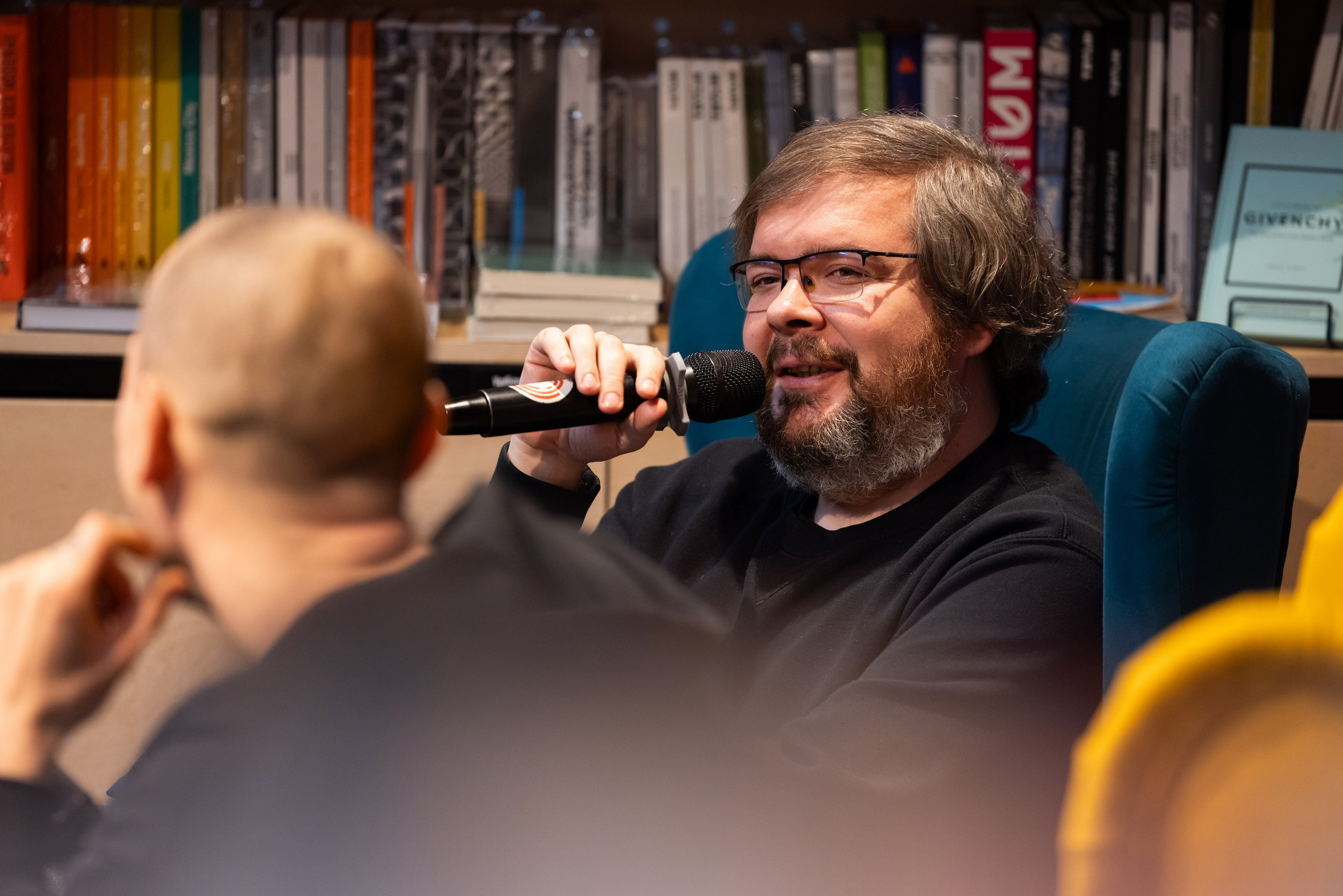 Концерт «Макулатуры» и творческая встреча с писателями в Туле (11-12 марта 2026). Репортажный фотограф Алексей Пирязев