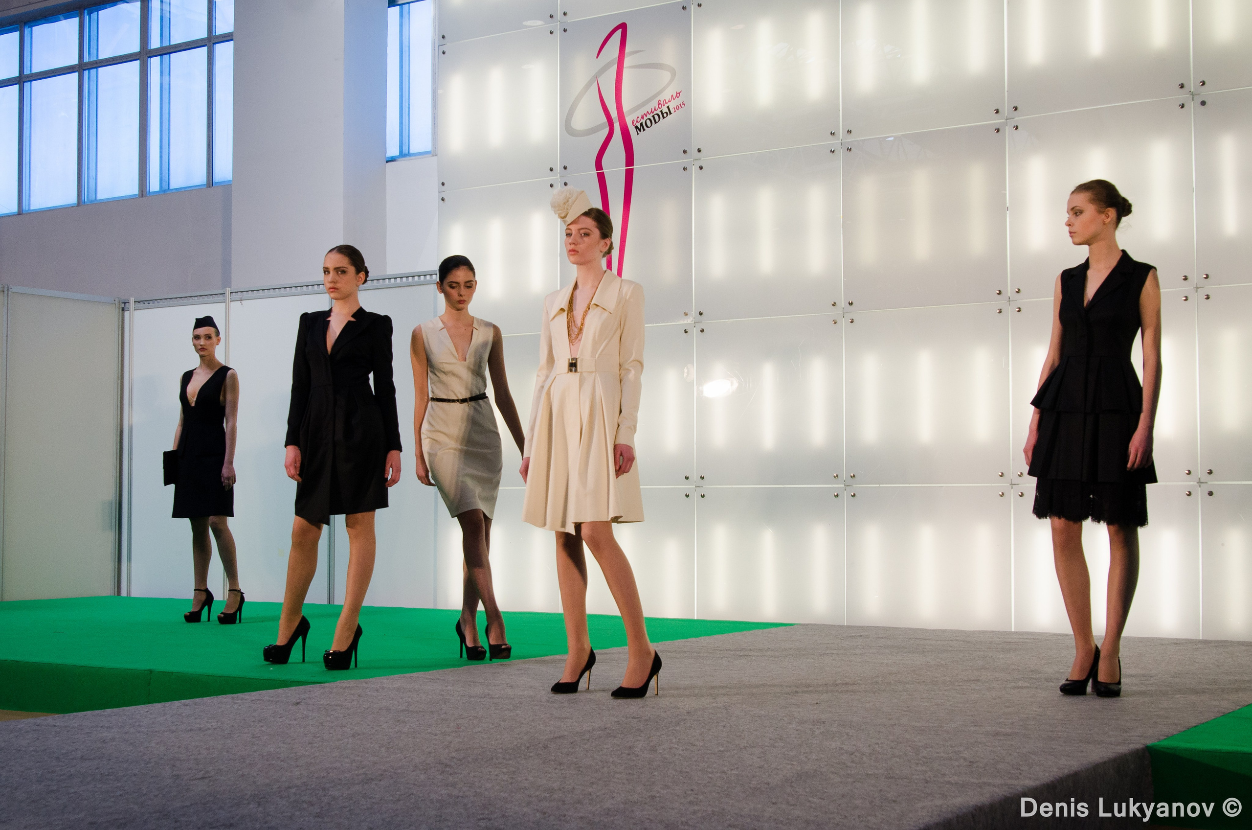 Формула Моды.Континент. Свадебный и семейный фотограф Денис Лукьянов в Краснодаре, Краснодарском крае и Республике Крым